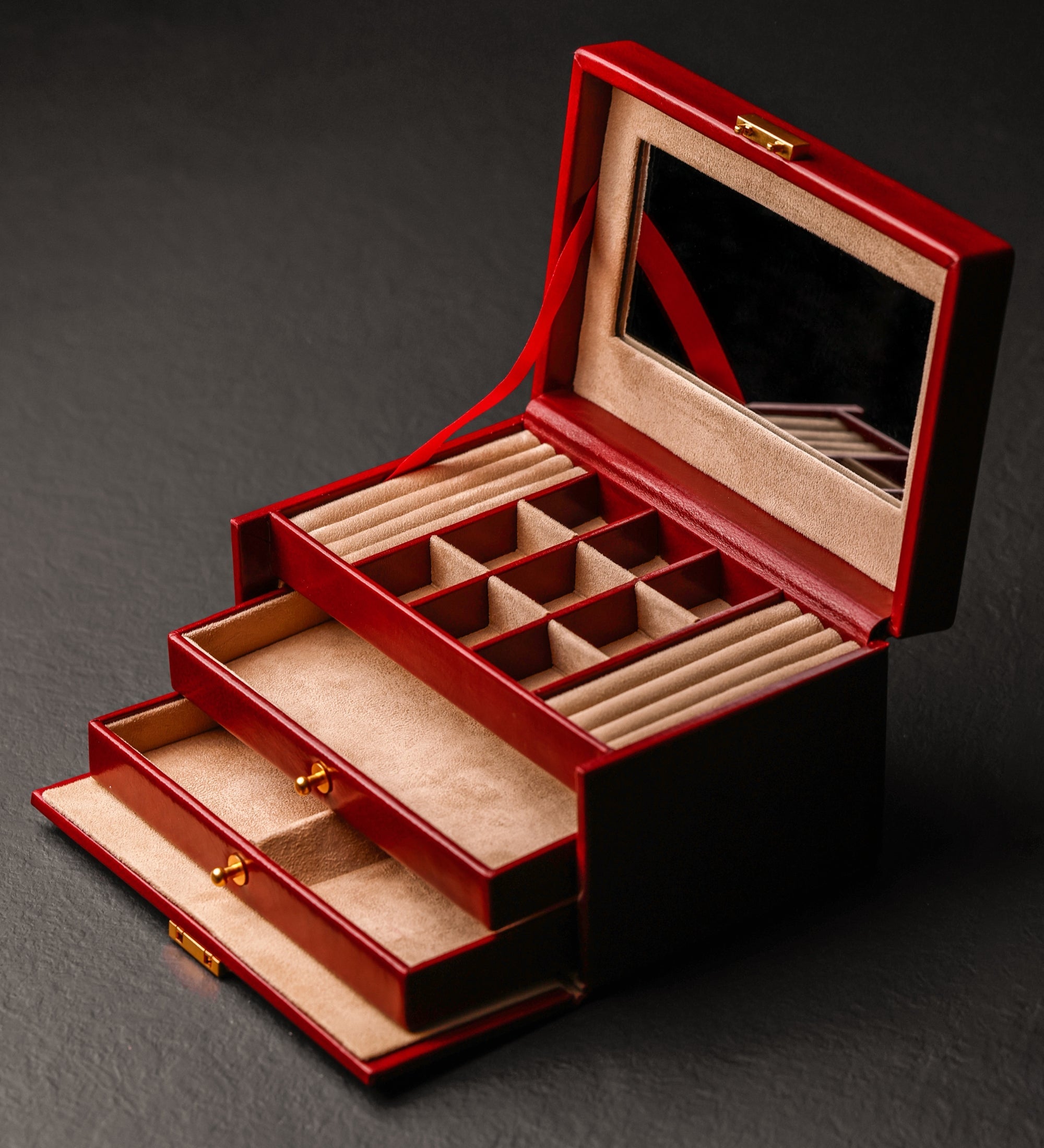 Boîte à bijoux en cuir pour femme Beloved