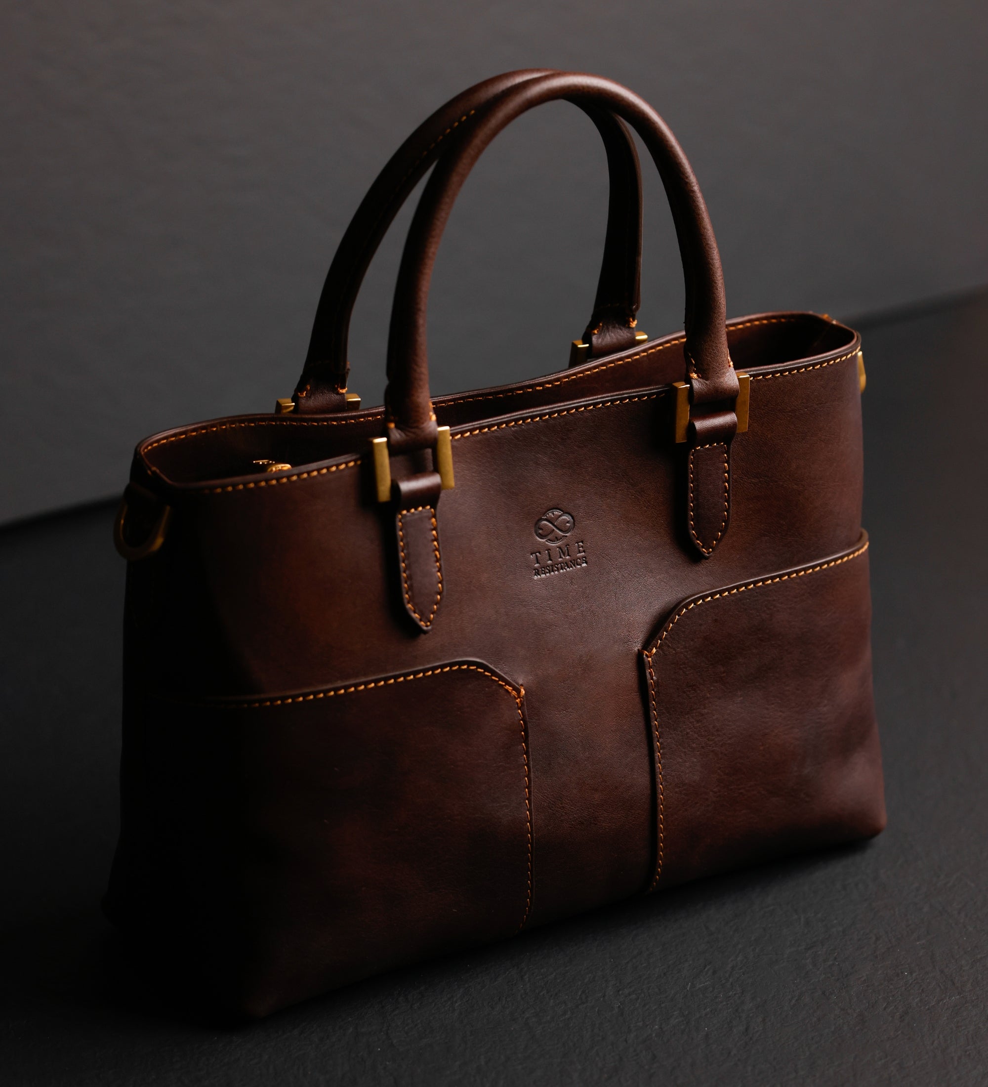 Sac à main à l’épaule en cuir pour femme Camilla