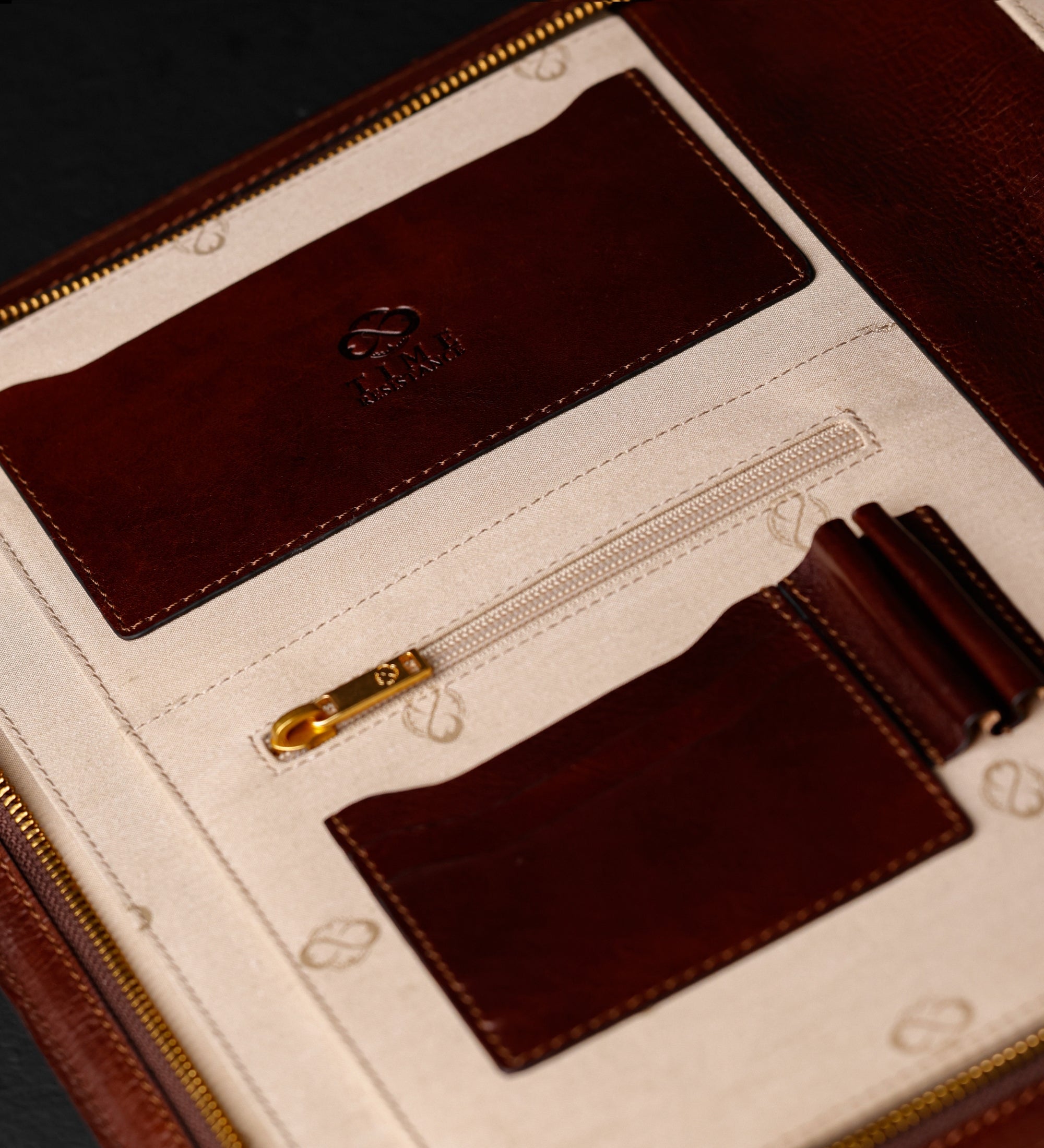 Porte-documents organiseur A4 en cuir Candide