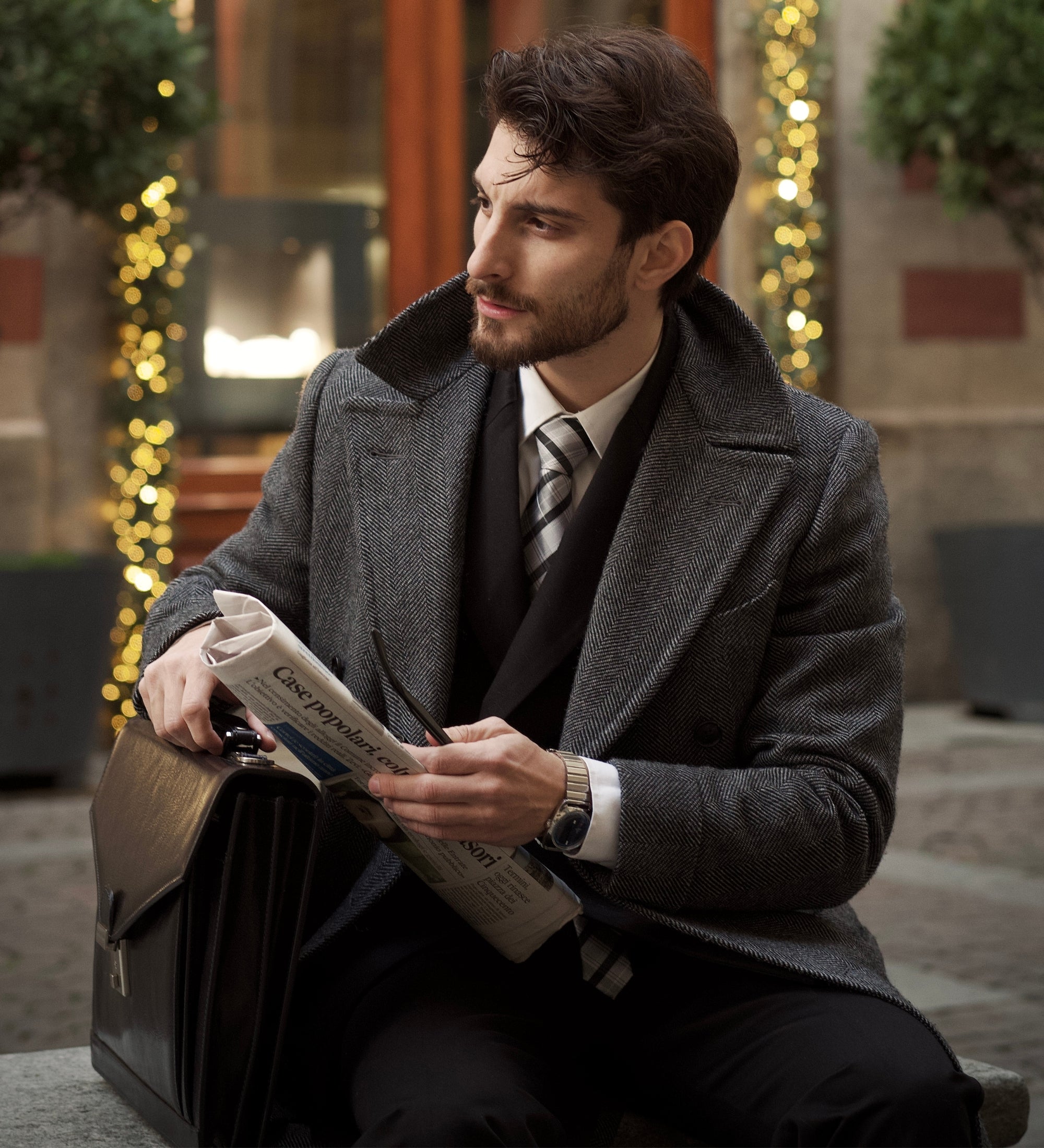 Mallette en cuir au design classique The Magus