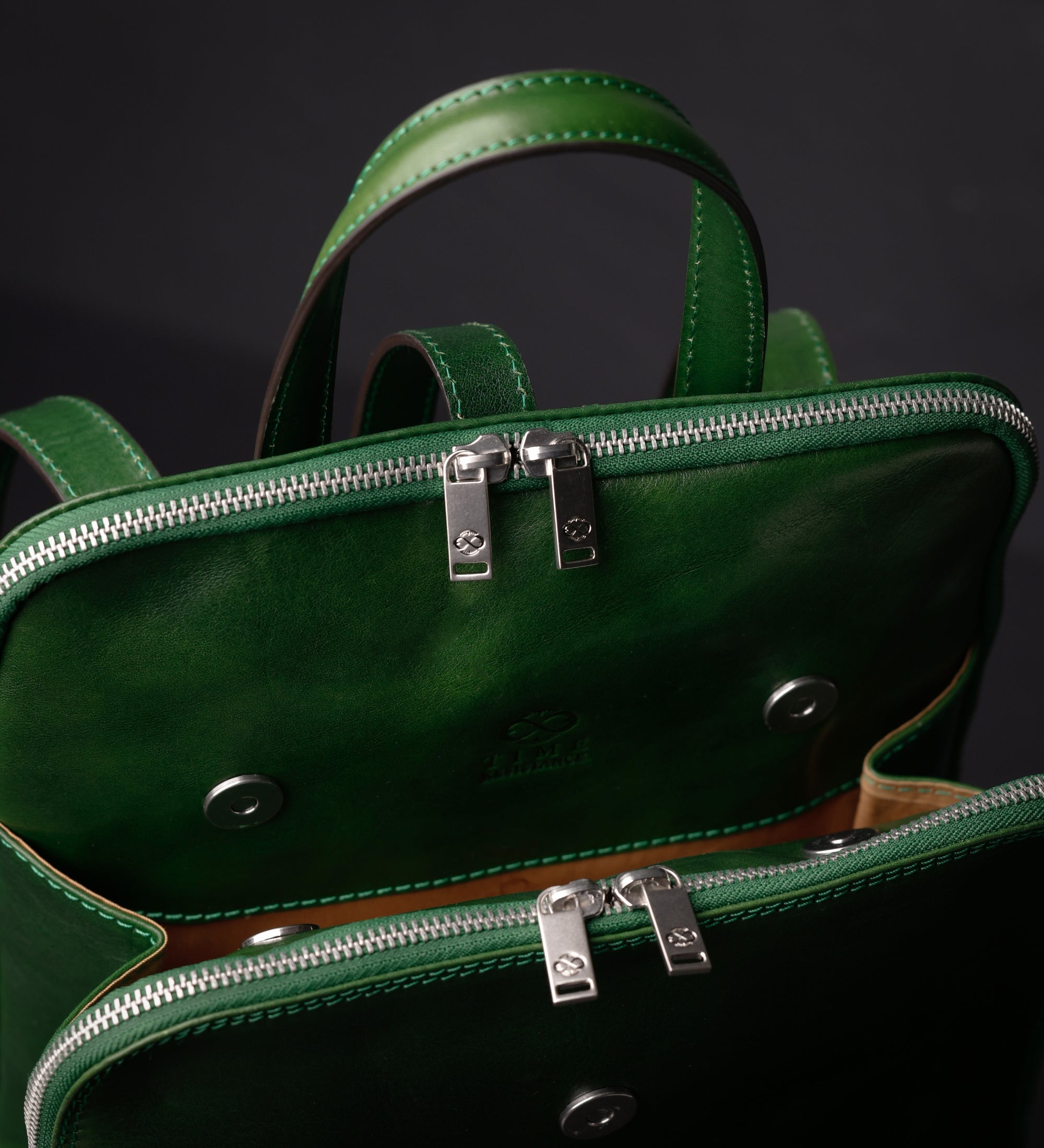 Sac à dos convertible à bandoulière en cuir pour femme Clarissa