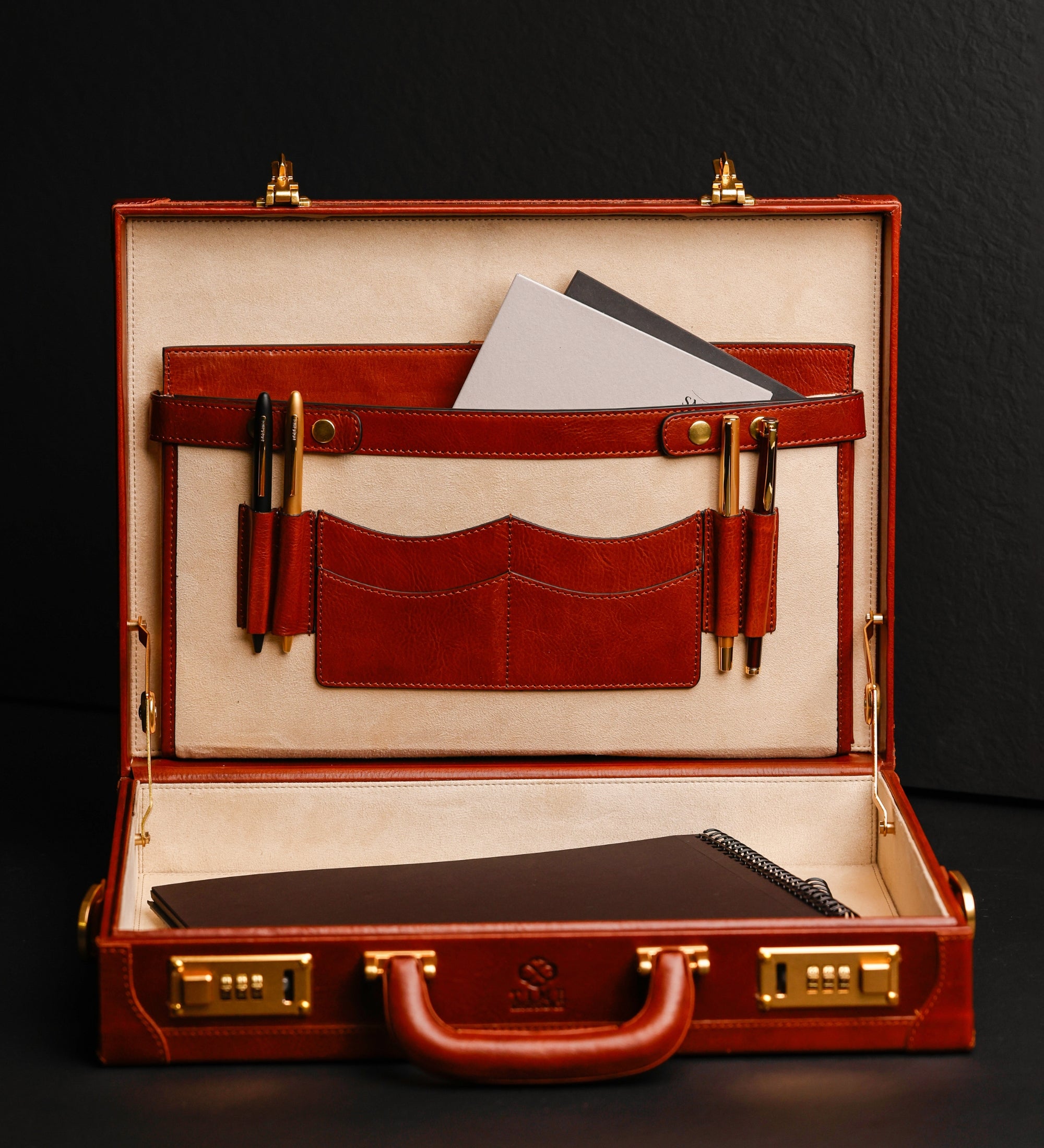 Attaché-case en cuir A Legacy