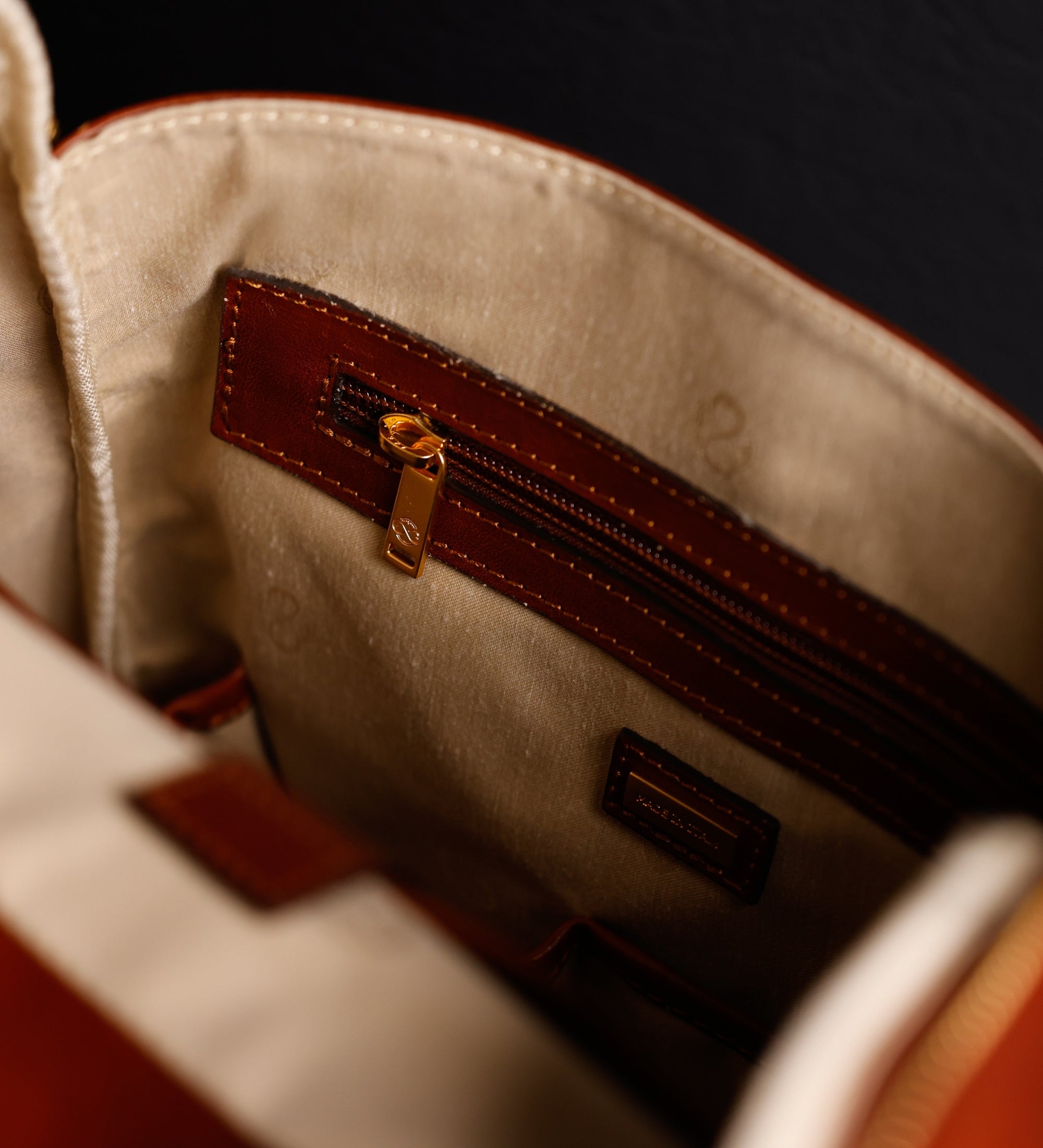 Grand sac à dos en cuir The Odyssey