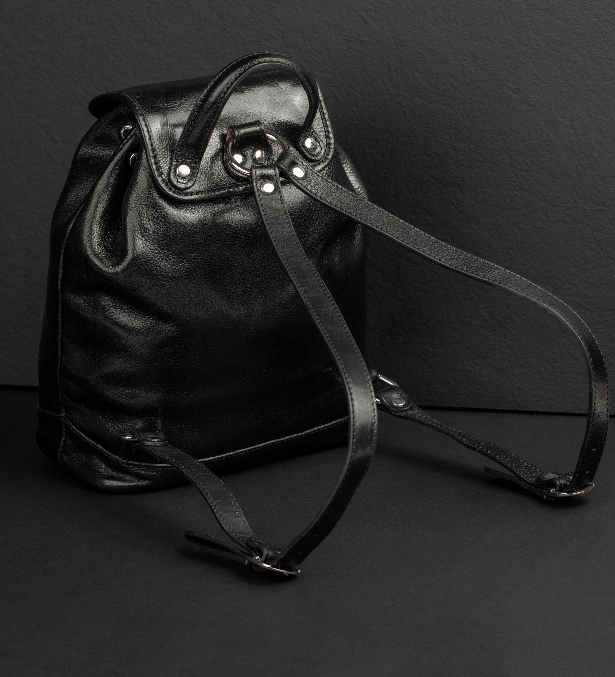 Sac à dos en cuir pour femme White Noise