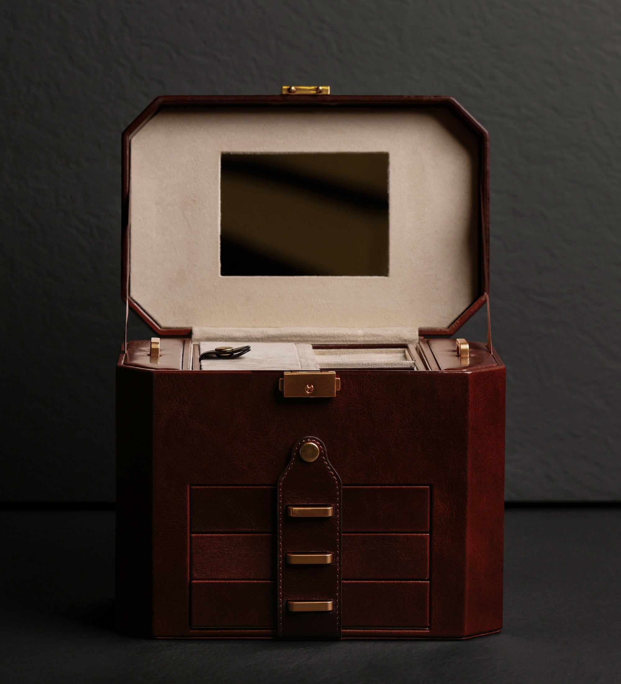 Grande boîte à bijoux en cuir pour femme A Handful of Dust