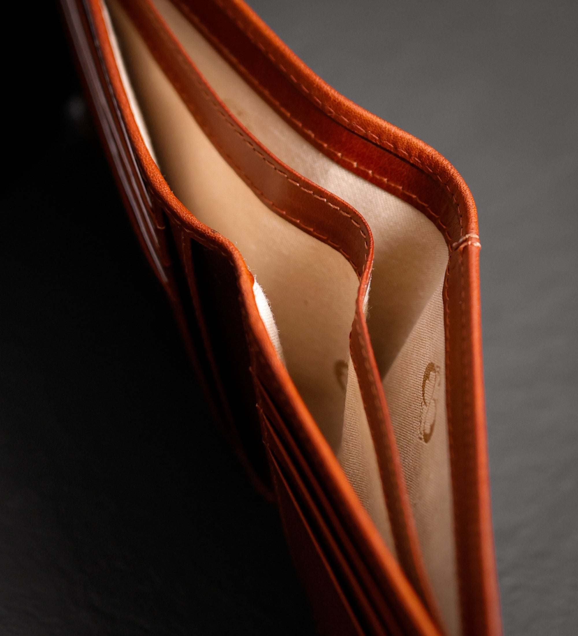 Portefeuille à deux volets en cuir The Getaway