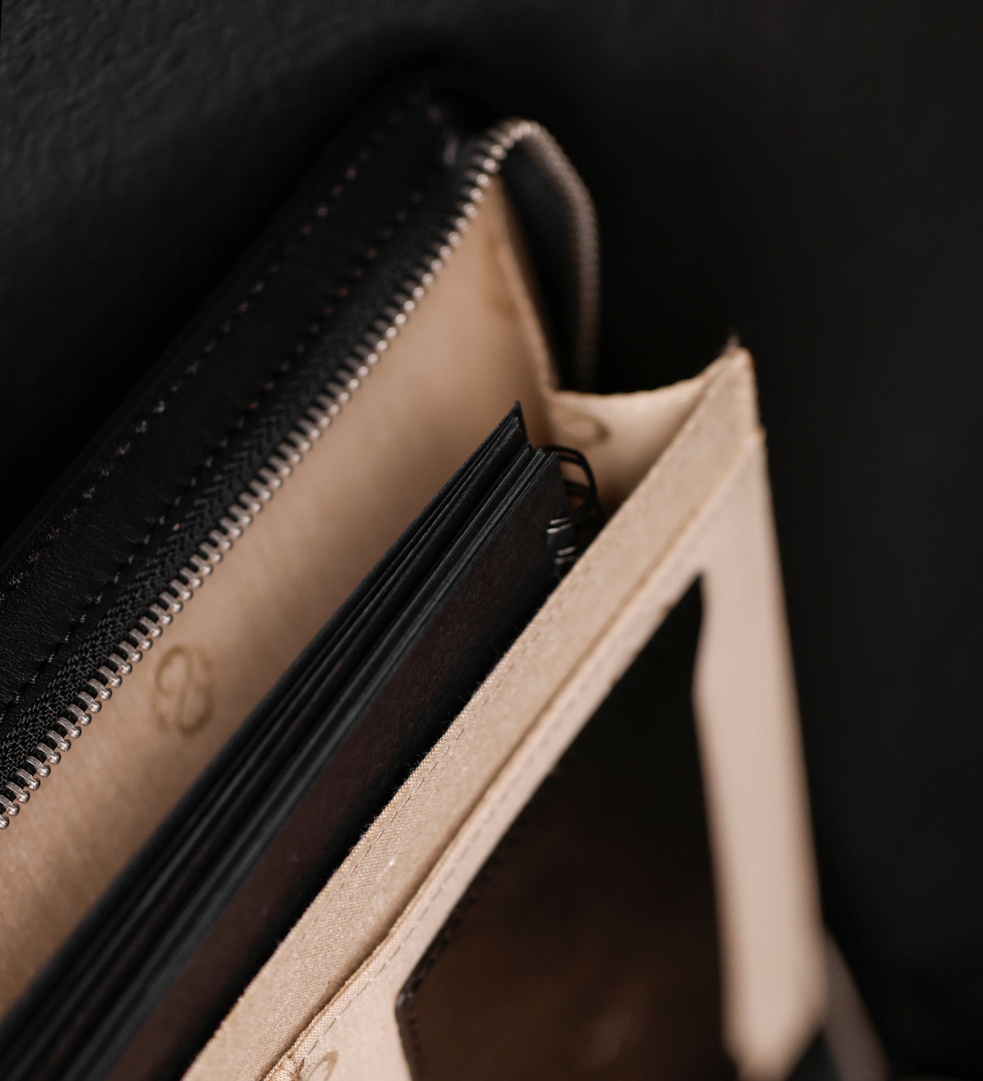 Porte-documents organiseur A4 en cuir Candide