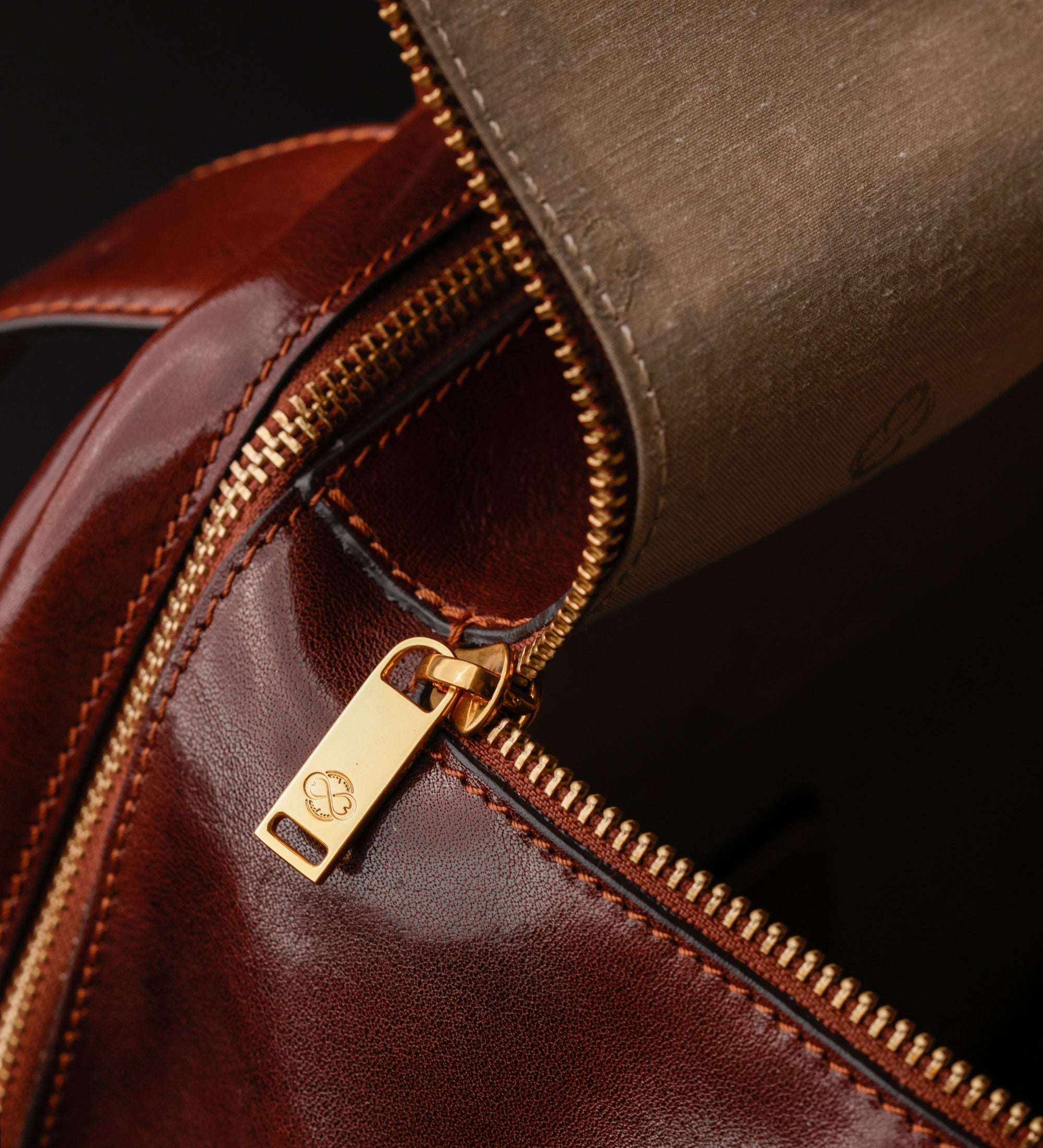 Sac à dos en cuir pour femme A Bend in the River