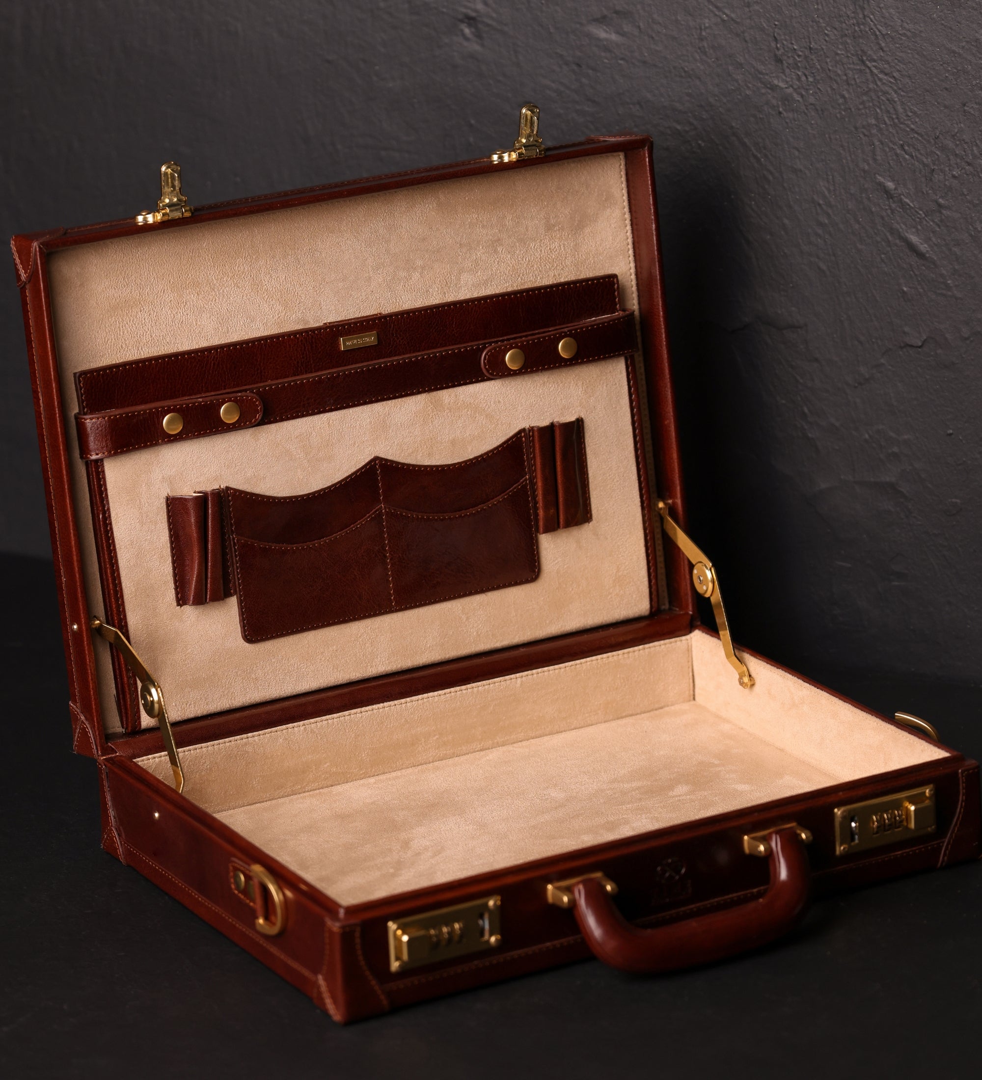 Attaché-case en cuir A Legacy