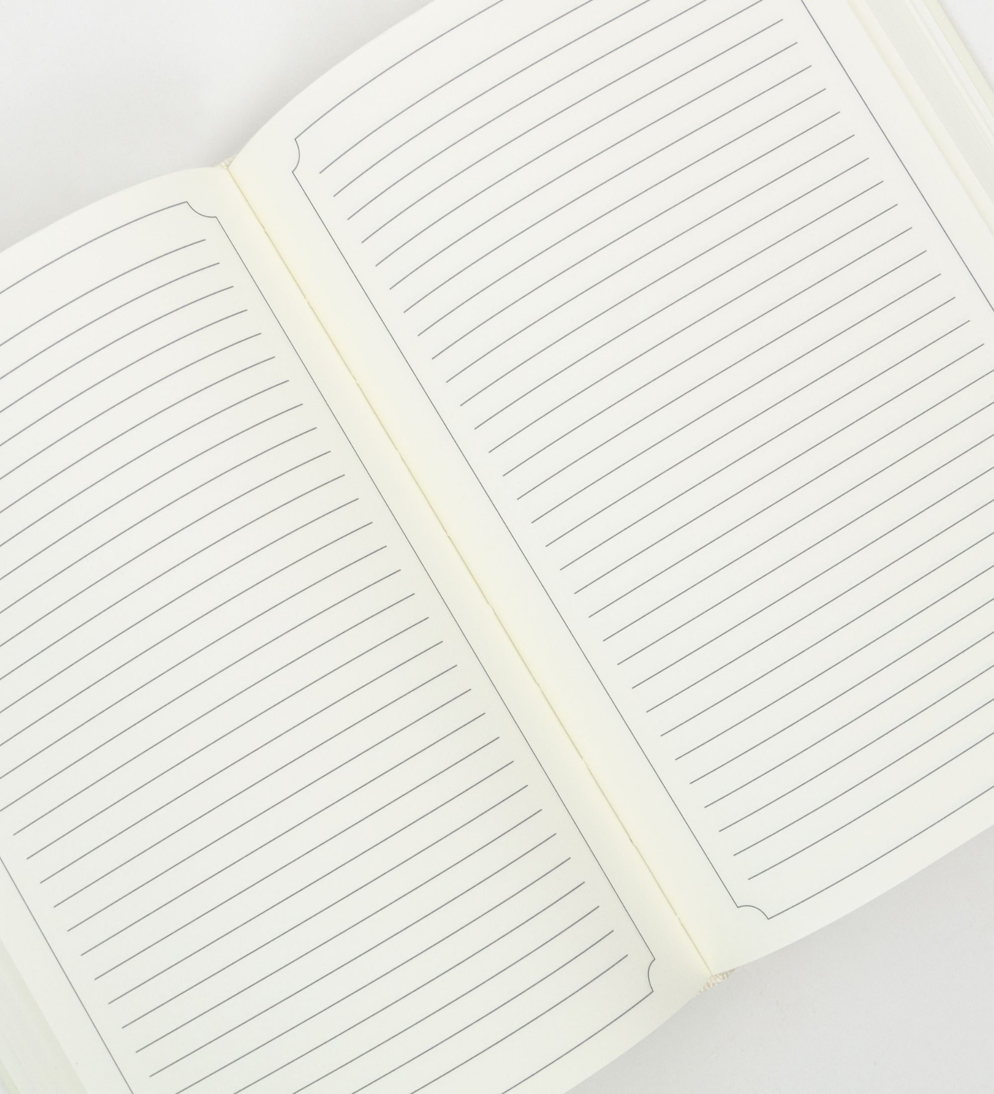 Trois carnets pour couverture A5 rechargeable pour femme