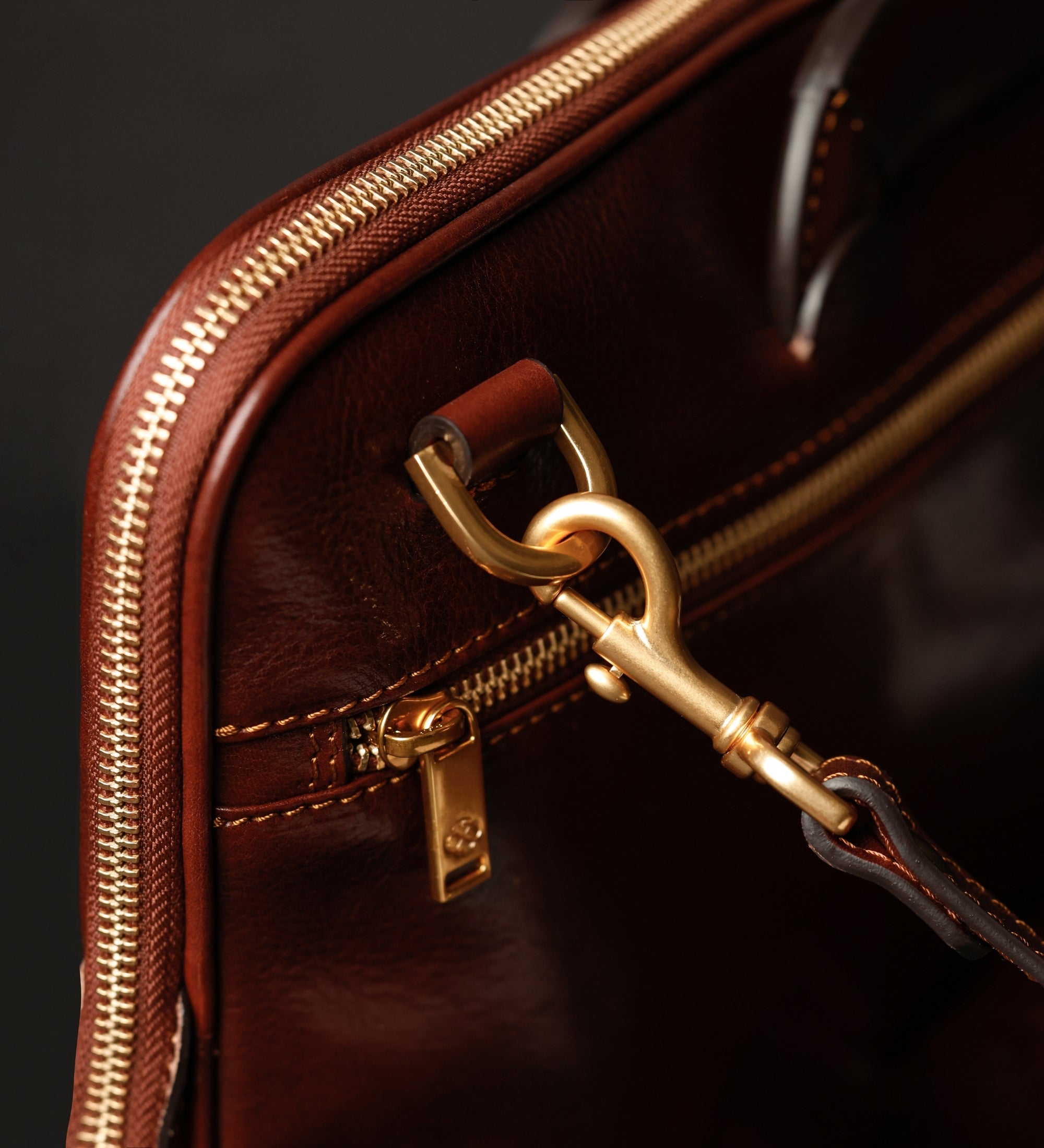 Sacoche pour ordinateur portable en cuir pour femme Brave New World