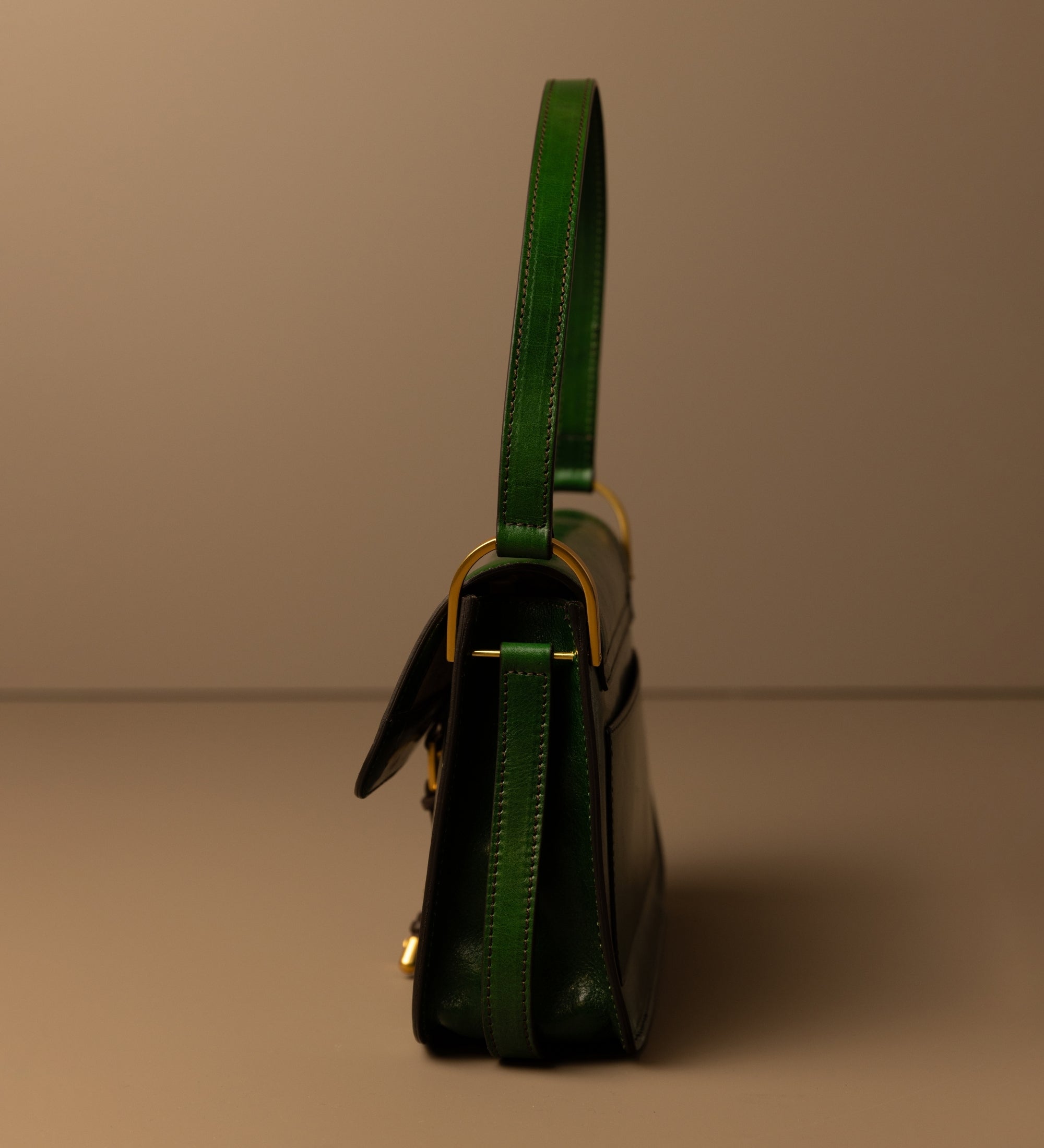 Sac à rabat en cuir pour femme Possession