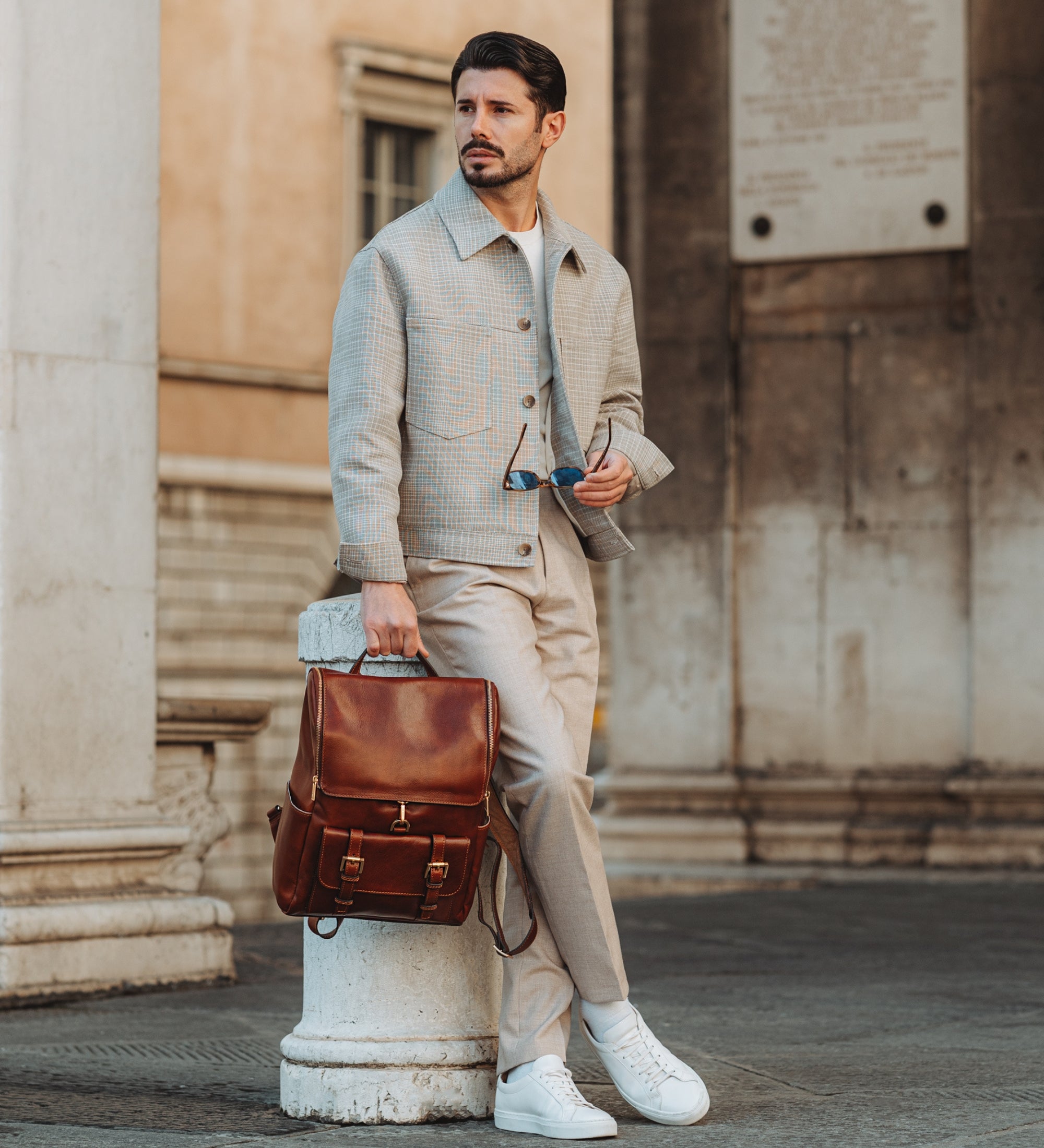 Grand sac à dos en cuir The Odyssey