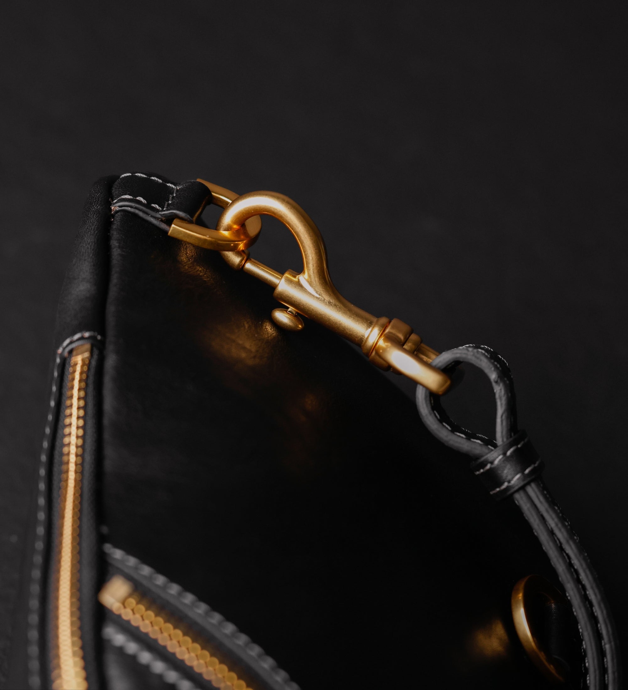 Sac de poitrine en cuir Tales of the City