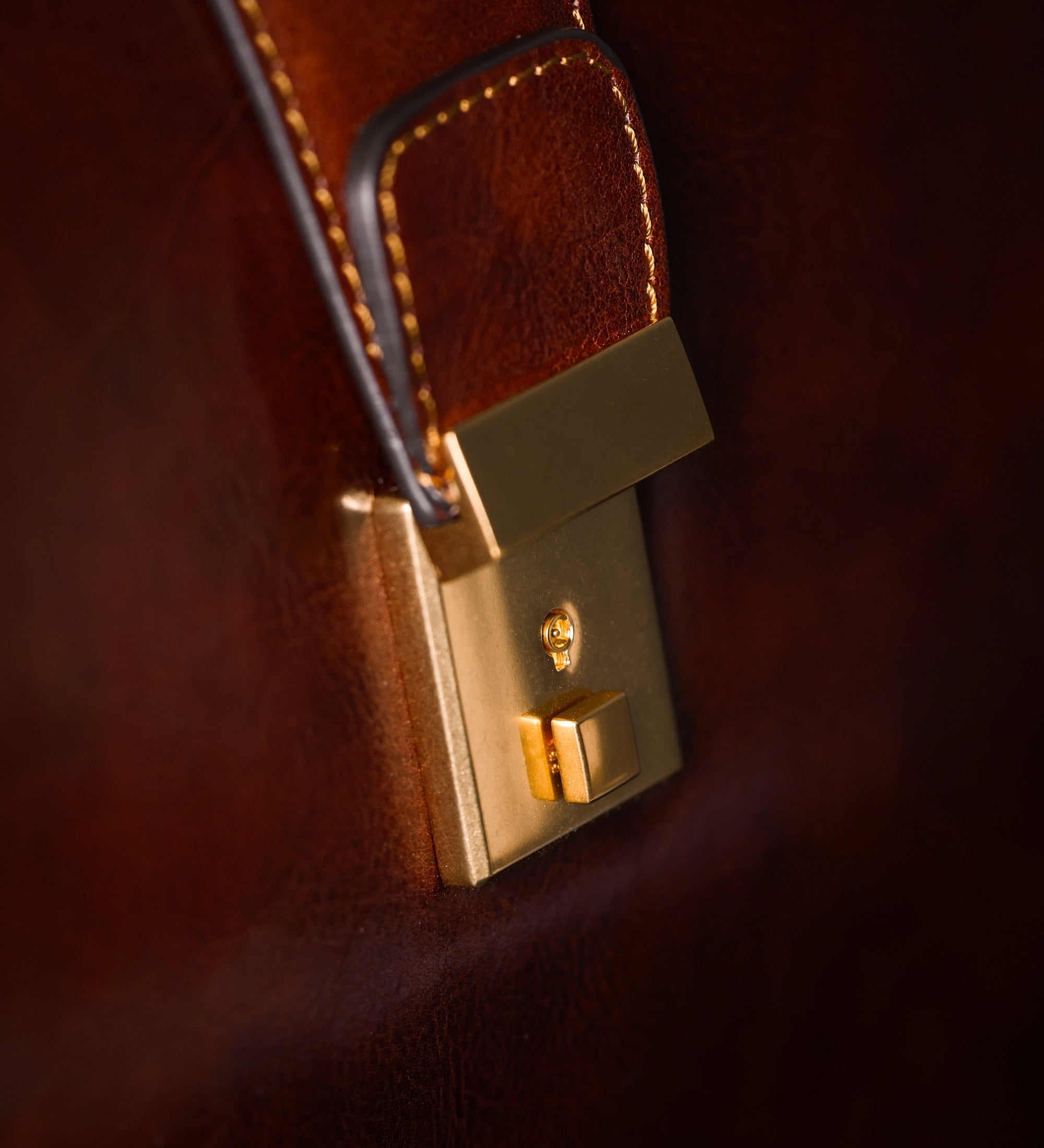 Grande mallette en cuir The Firm