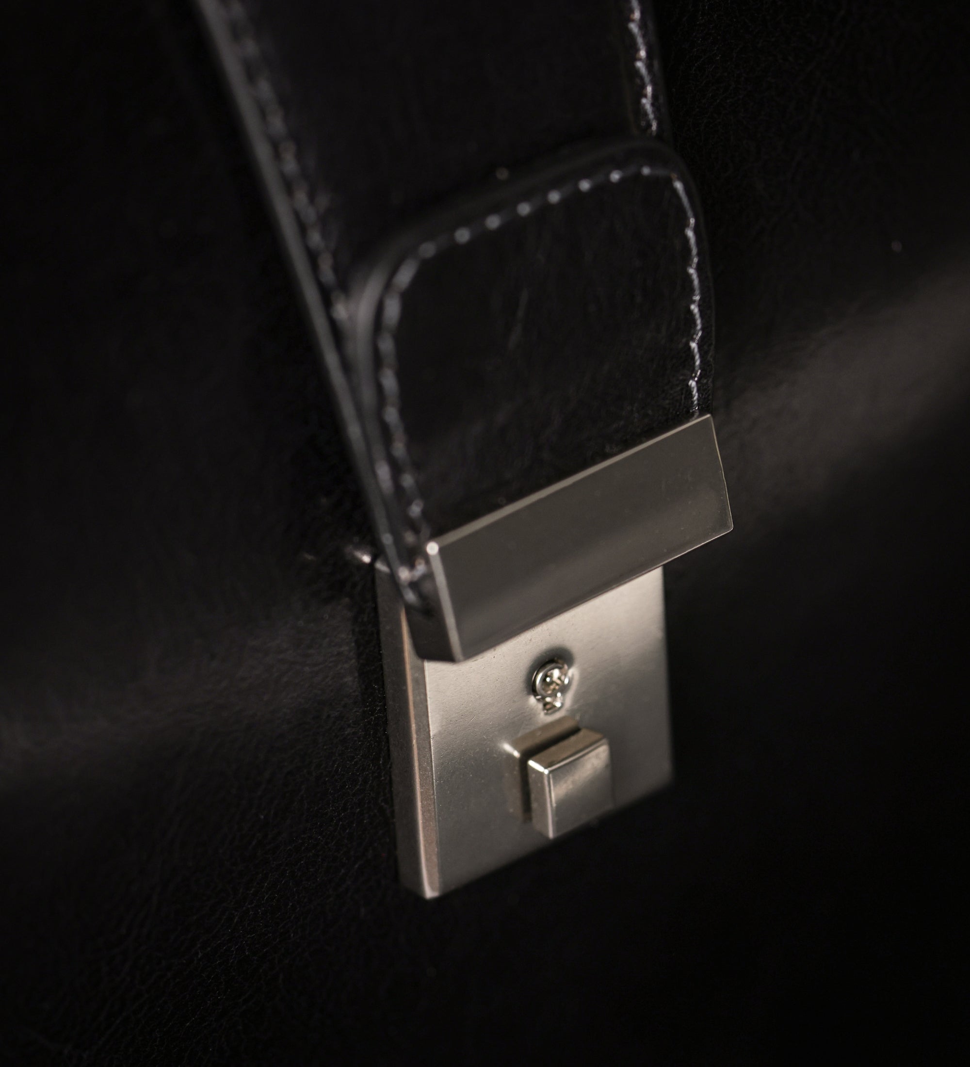 Grande mallette en cuir The Firm