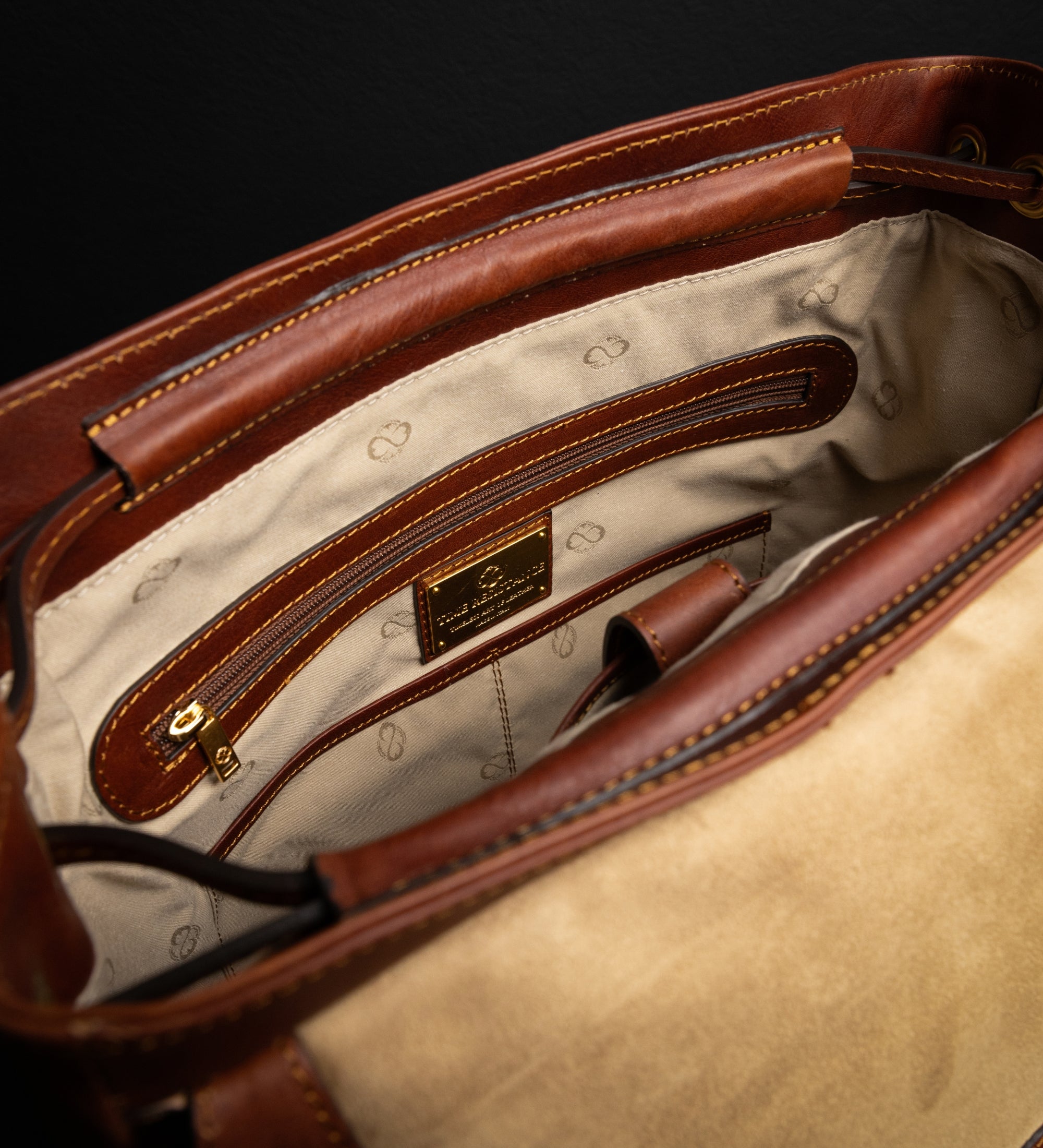 Sac à dos en cuir The Good Earth