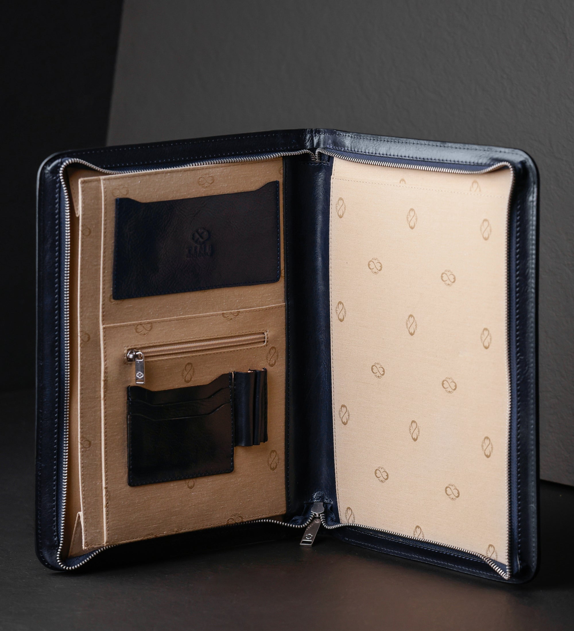 Porte-documents organiseur A4 en cuir Candide