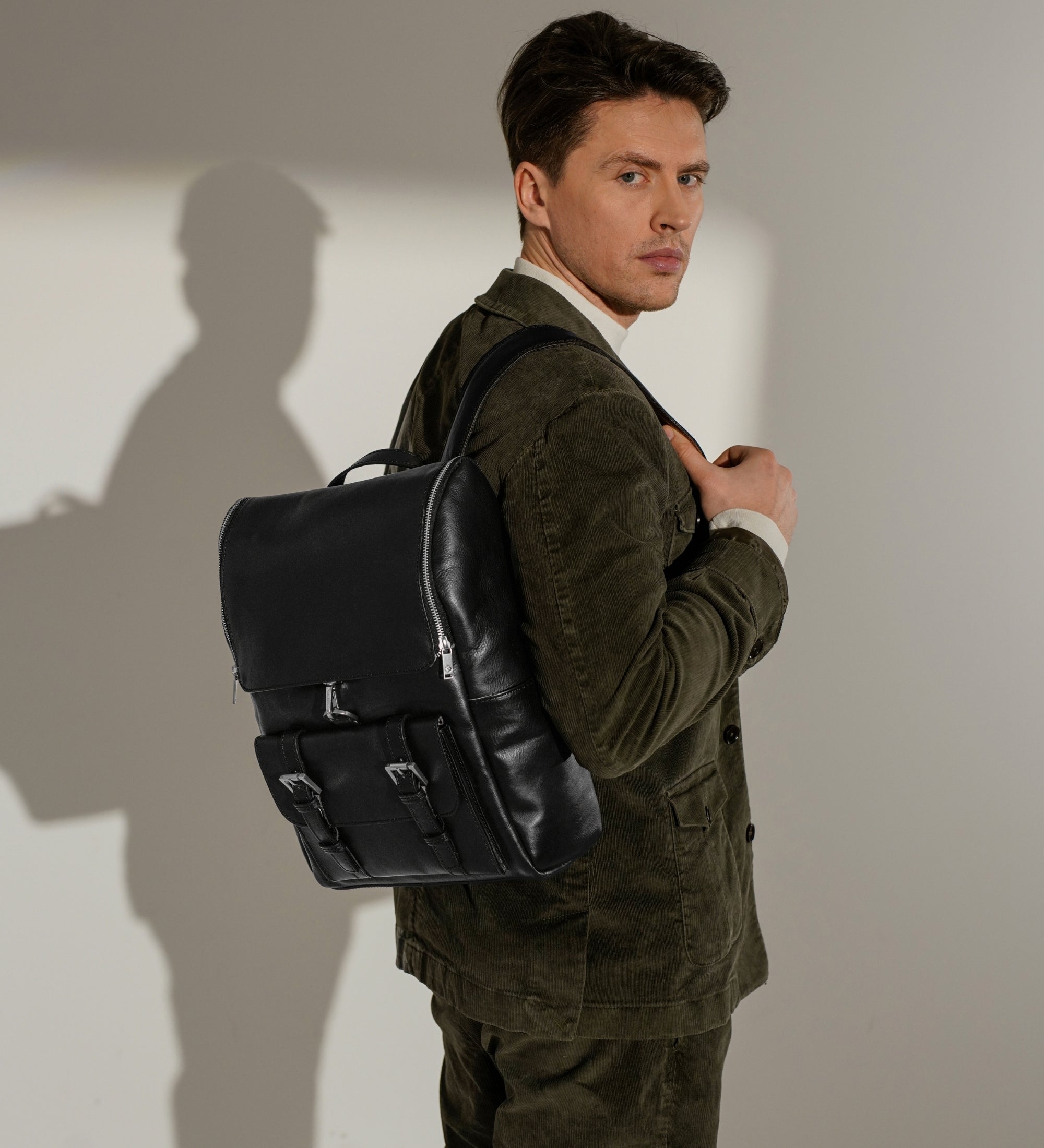 Grand sac à dos en cuir The Odyssey