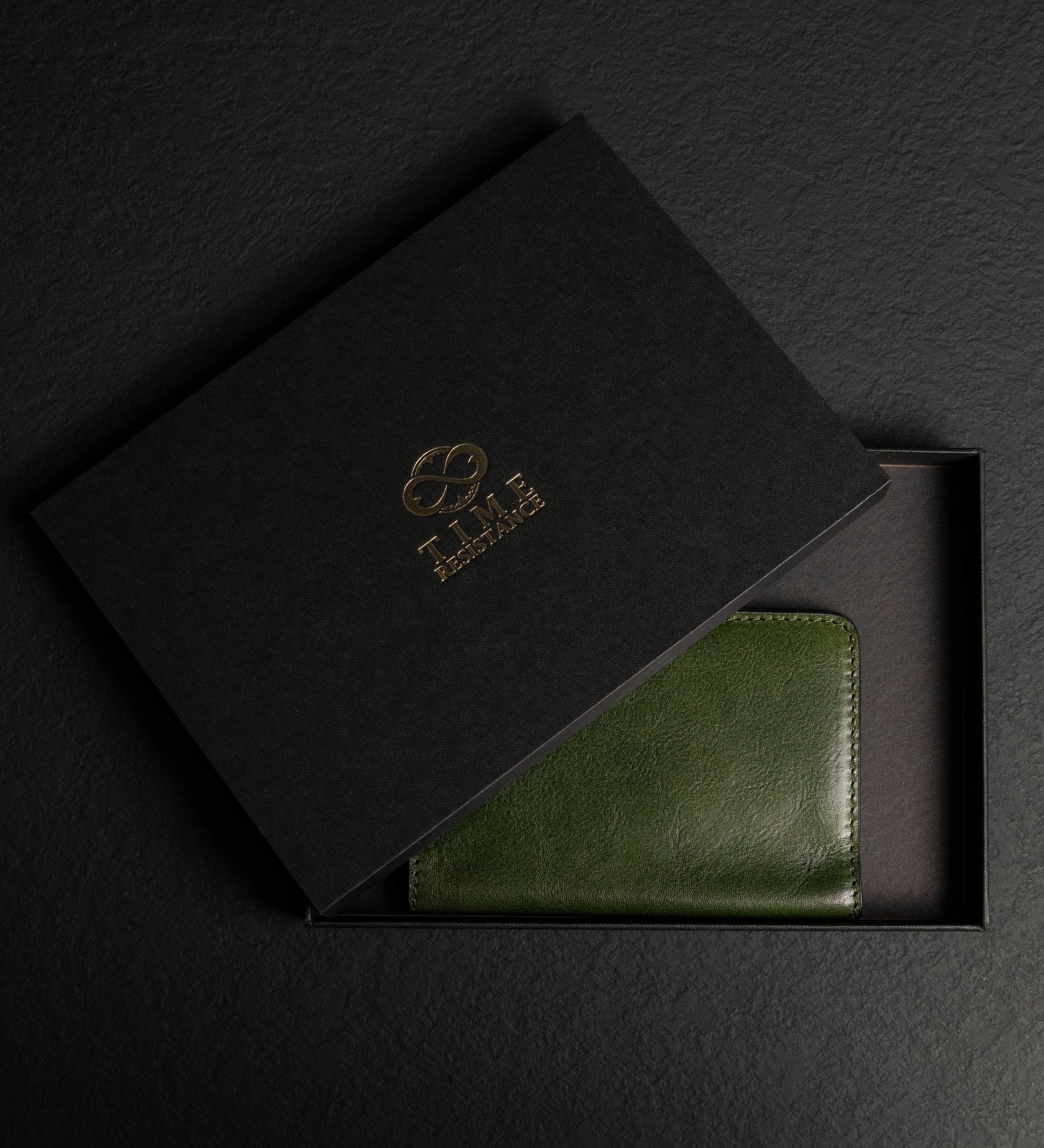 Petit porte-passeport en cuir pour femme Gulliver's Travels