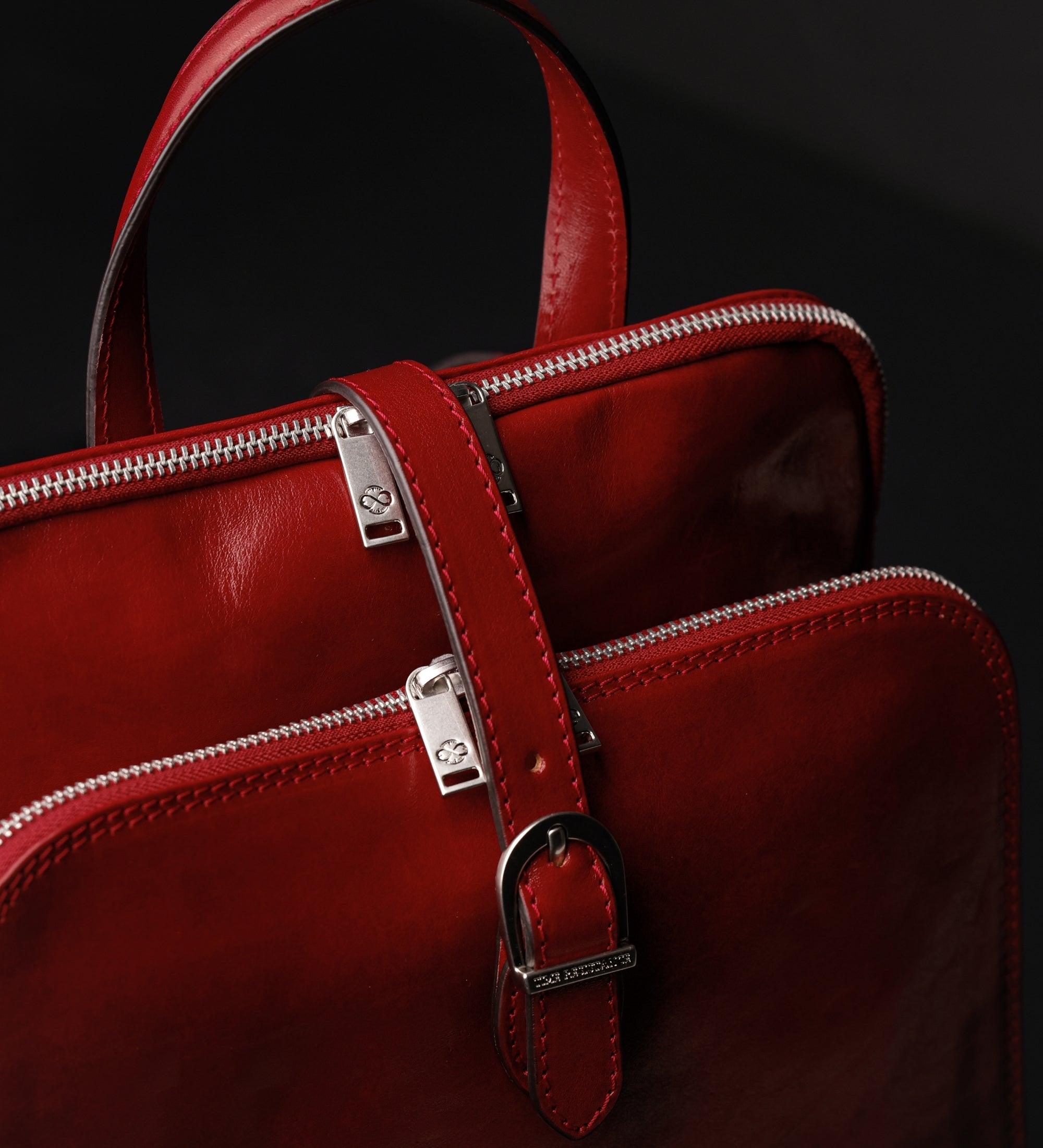 Sac à dos convertible à bandoulière en cuir pour femme Clarissa