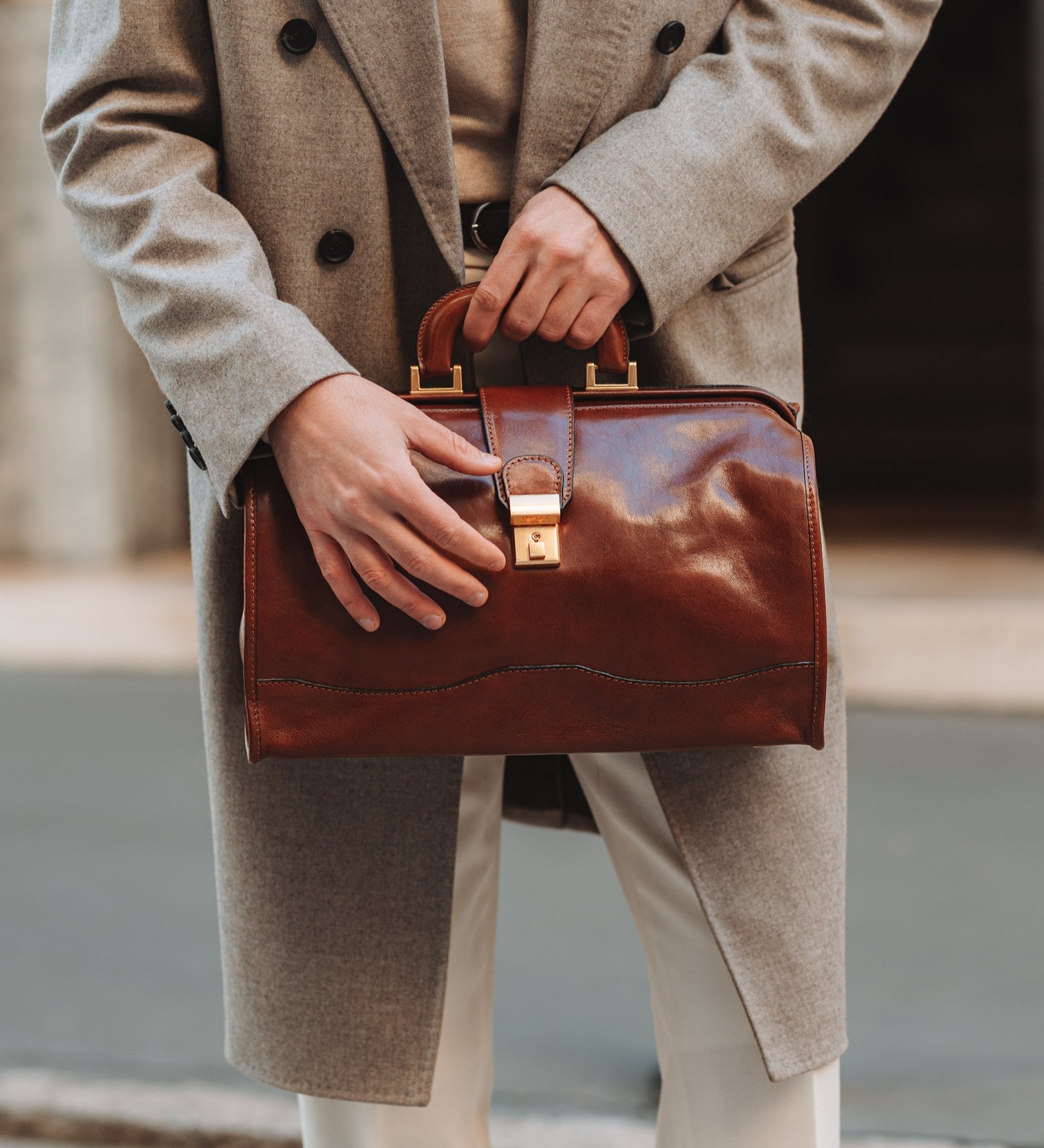 Petit sac de docteur en cuir David Copperfield