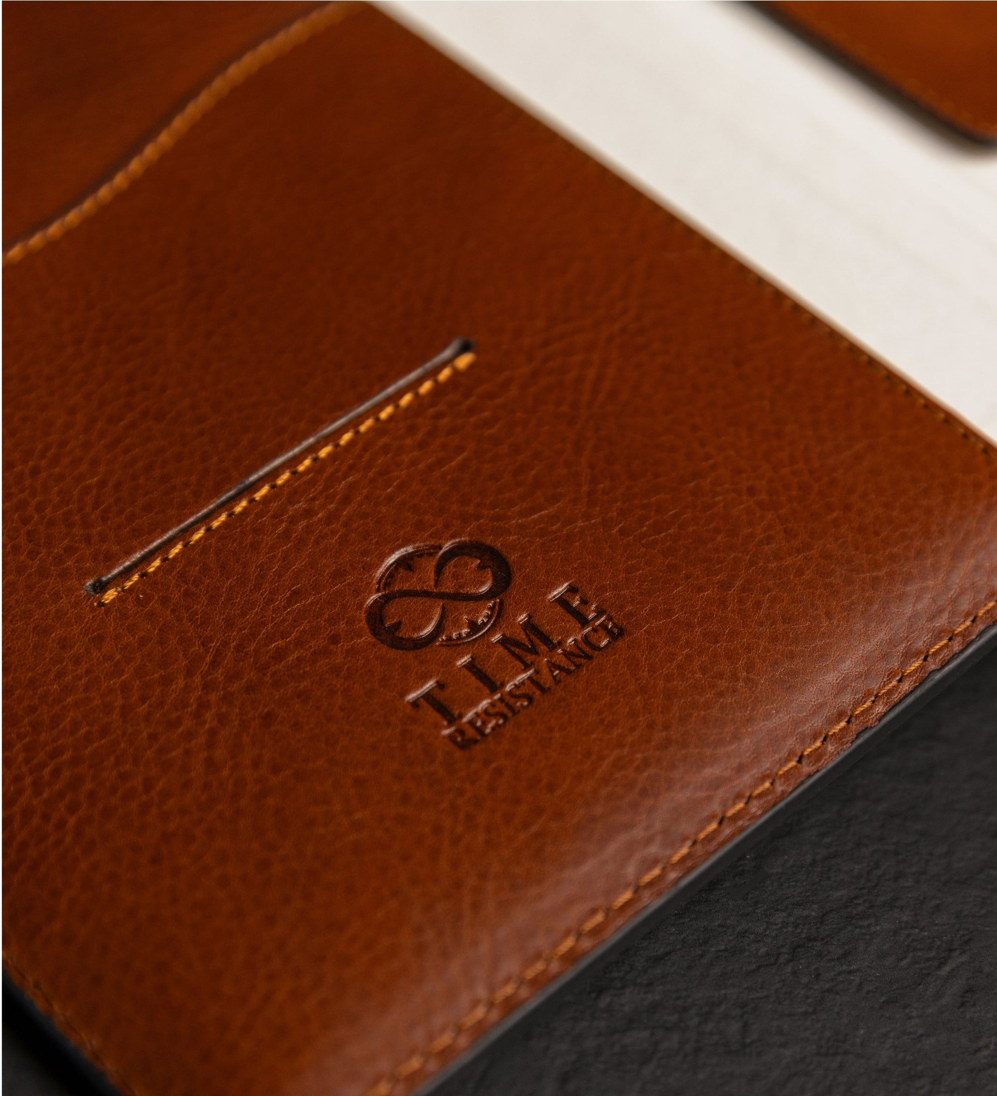 Carnet en cuir avec bloc-notes rechargeable A5 The Diary of a Nobody
