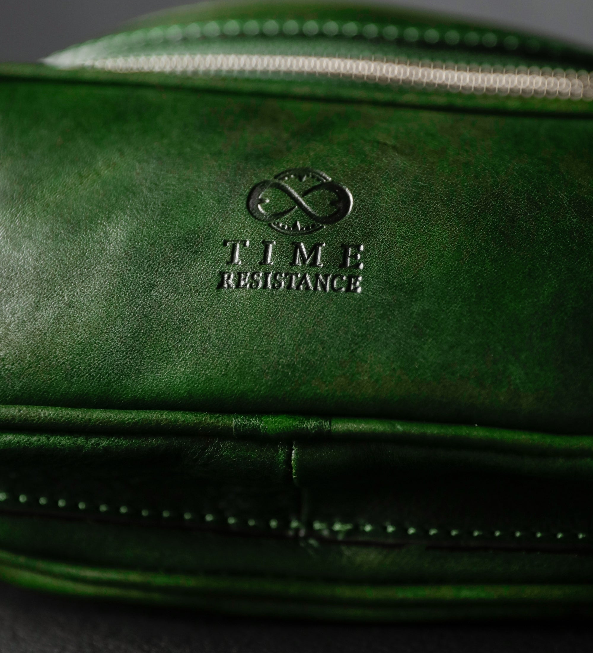 Sac banane à bandoulière en cuir pour femme Independent People