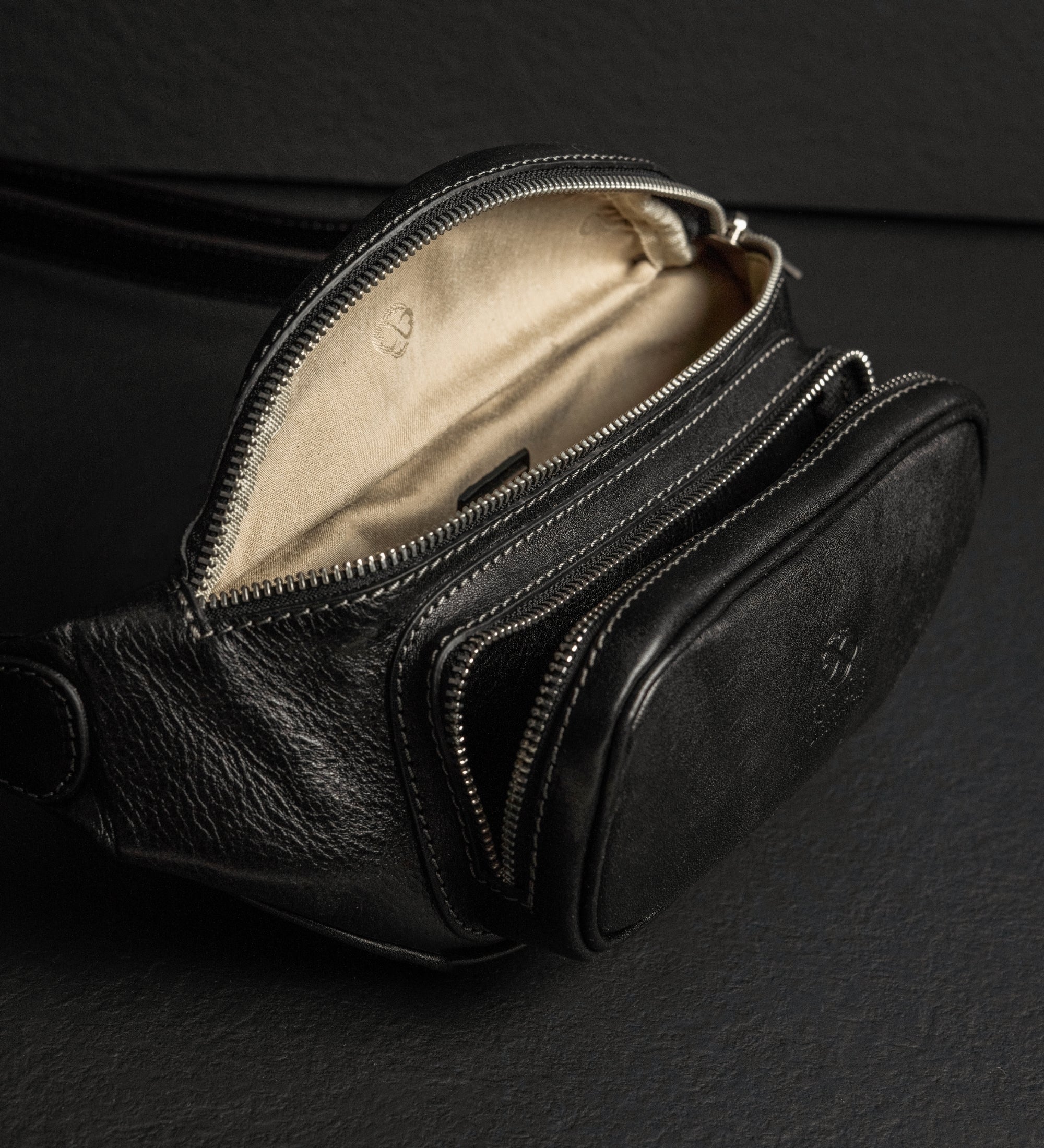 Sac banane à bandoulière en cuir pour femme Independent People