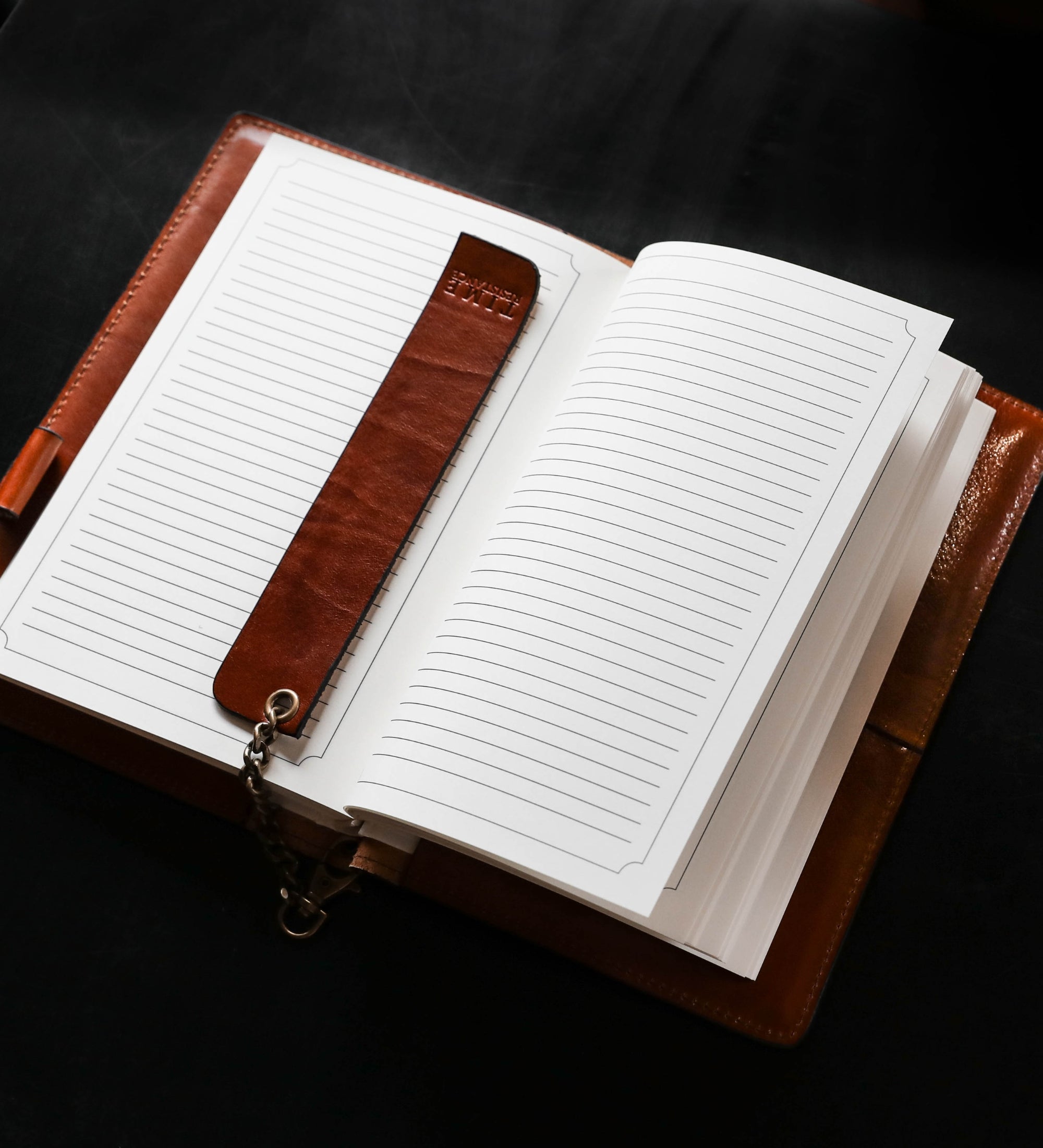 Trois carnets pour couverture A5 rechargeable pour femme