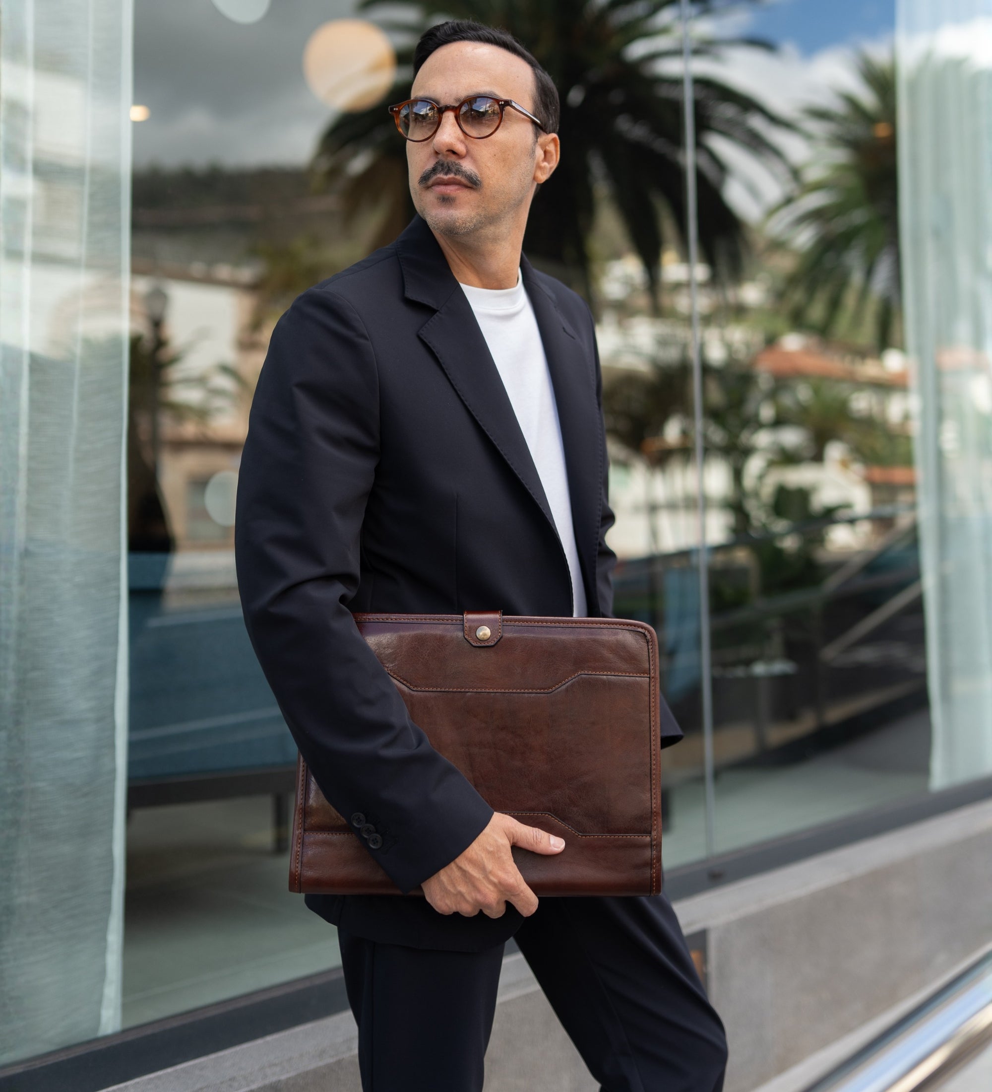 Porte-documents organiseur A4 en cuir The Call of the Wild