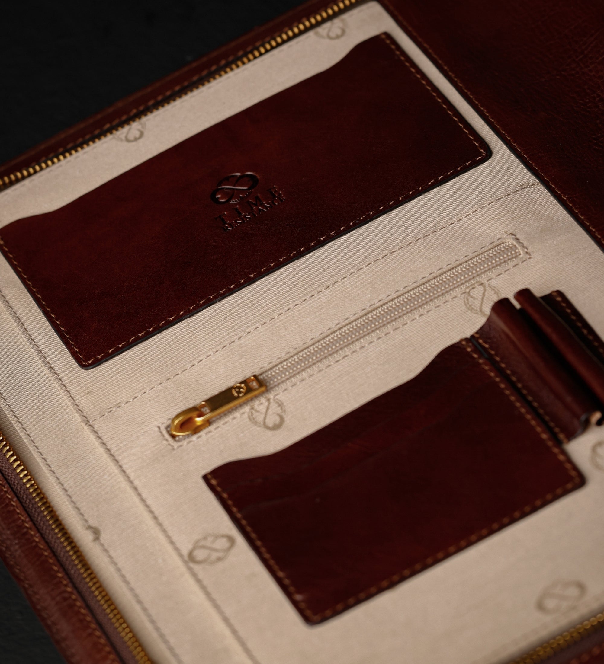 Porte-documents organiseur A4 en cuir Candide