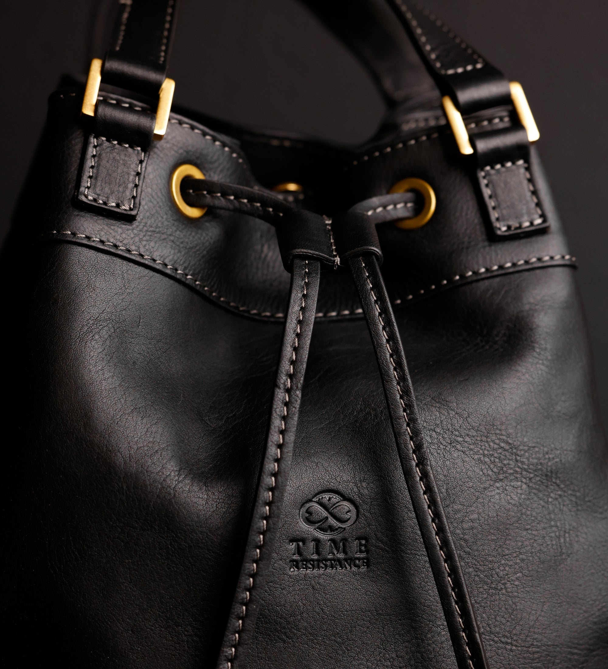 Sac seau en cuir pour femme Light In August
