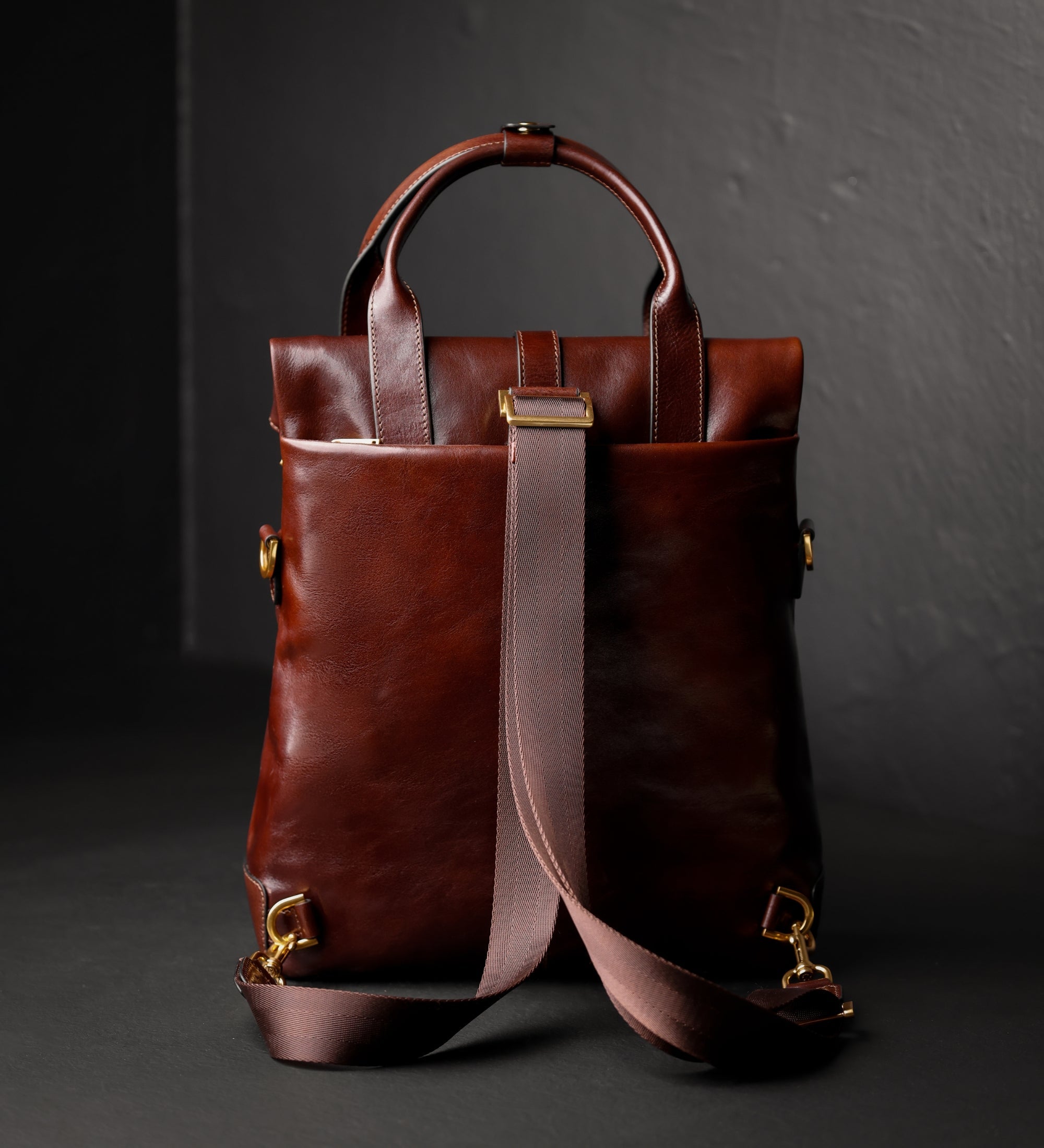 Sac à dos convertible à bandoulière en cuir pour femme The Awakening
