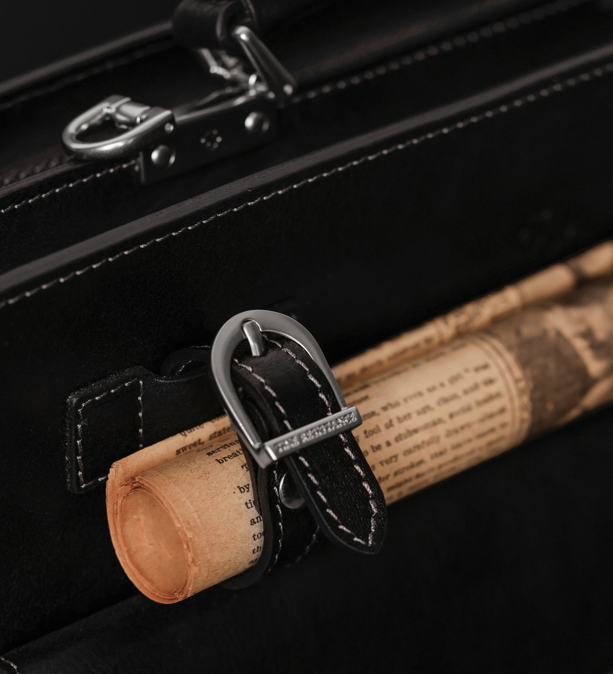 Cartable en cuir The Prophet