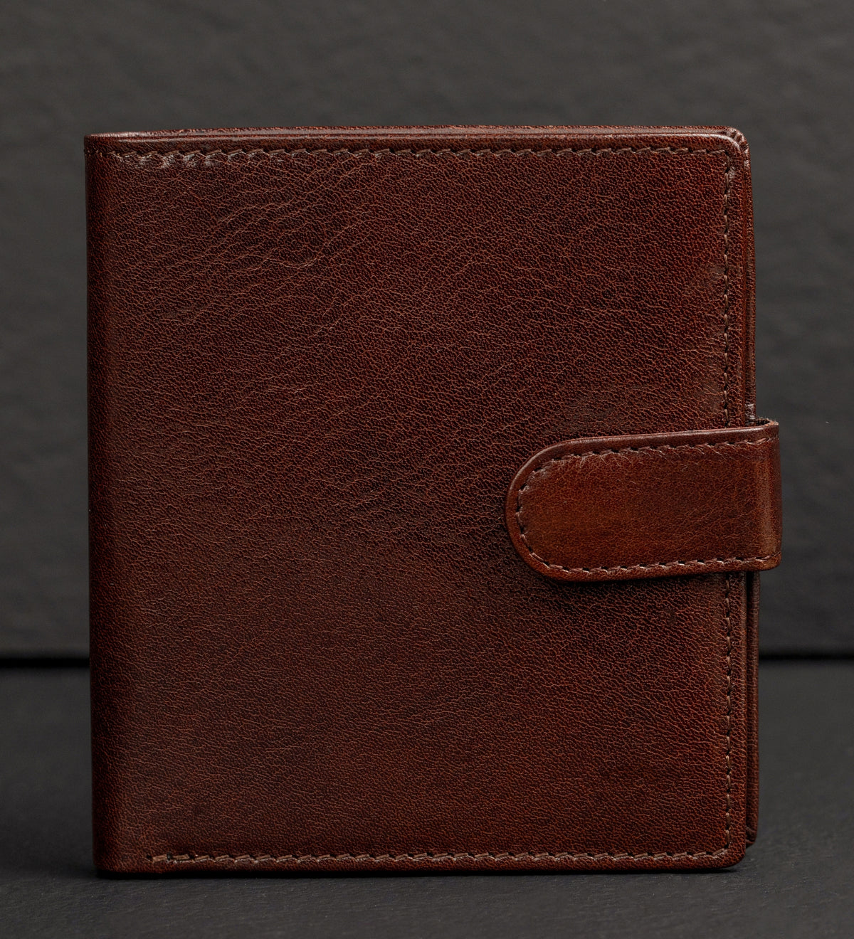 Portefeuille à deux volets en cuir avec fermeture à pression Ironweed