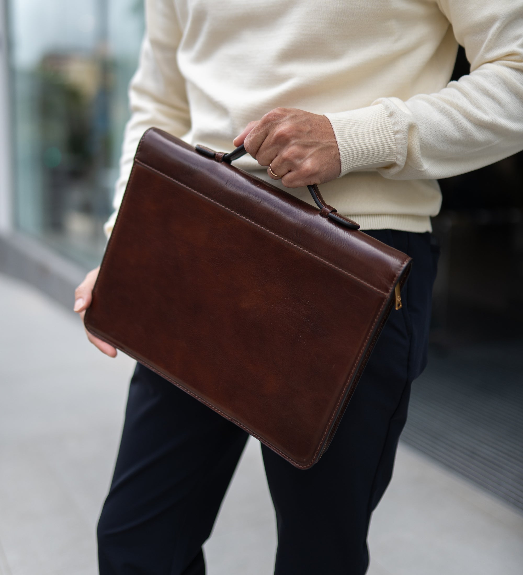 Porte-documents en cuir avec classeur Joy in the Morning