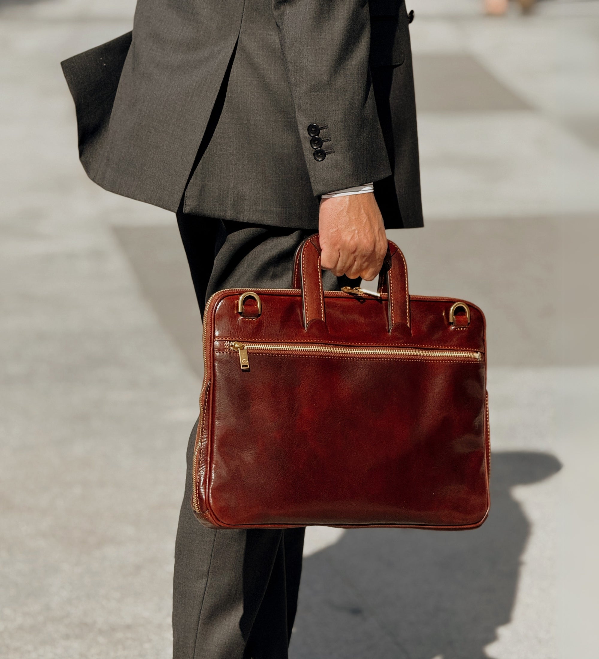 Sacoche pour ordinateur portable en cuir Brave New World