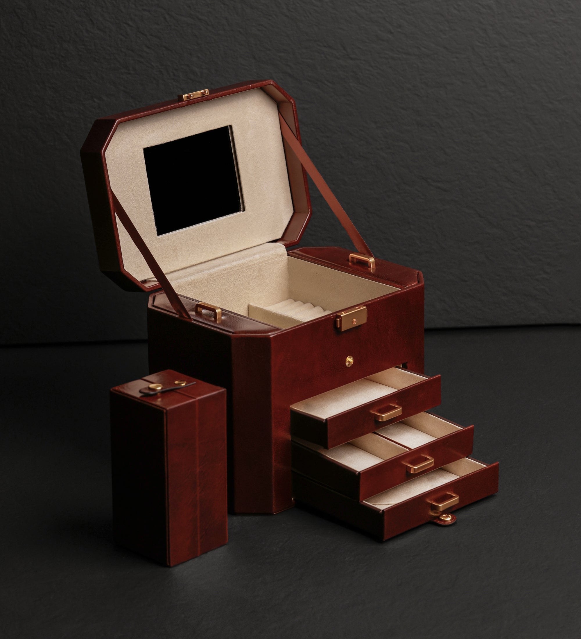 Grande boîte à bijoux en cuir pour femme A Handful of Dust