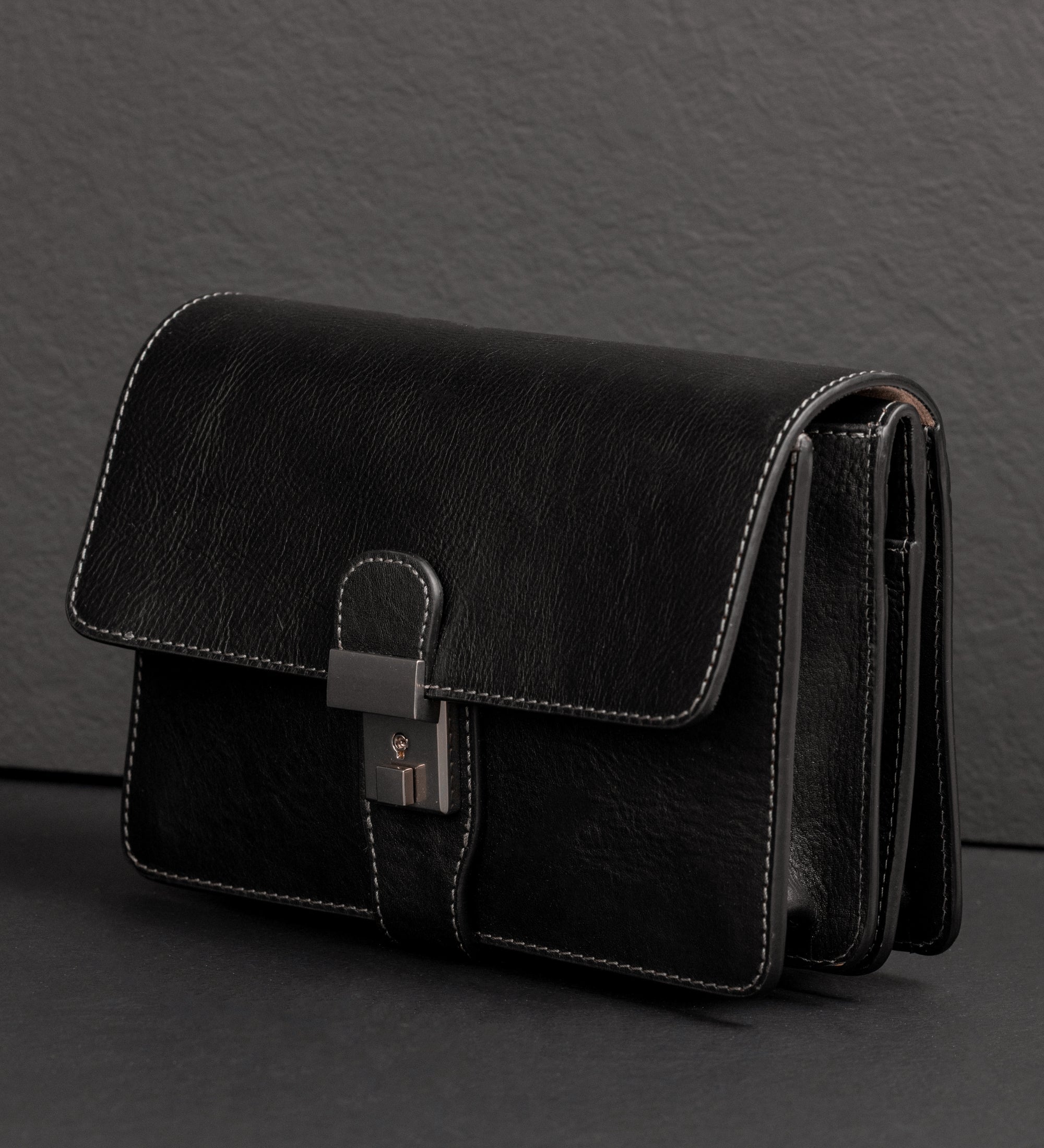 Pochette en cuir The Maltese Falcon