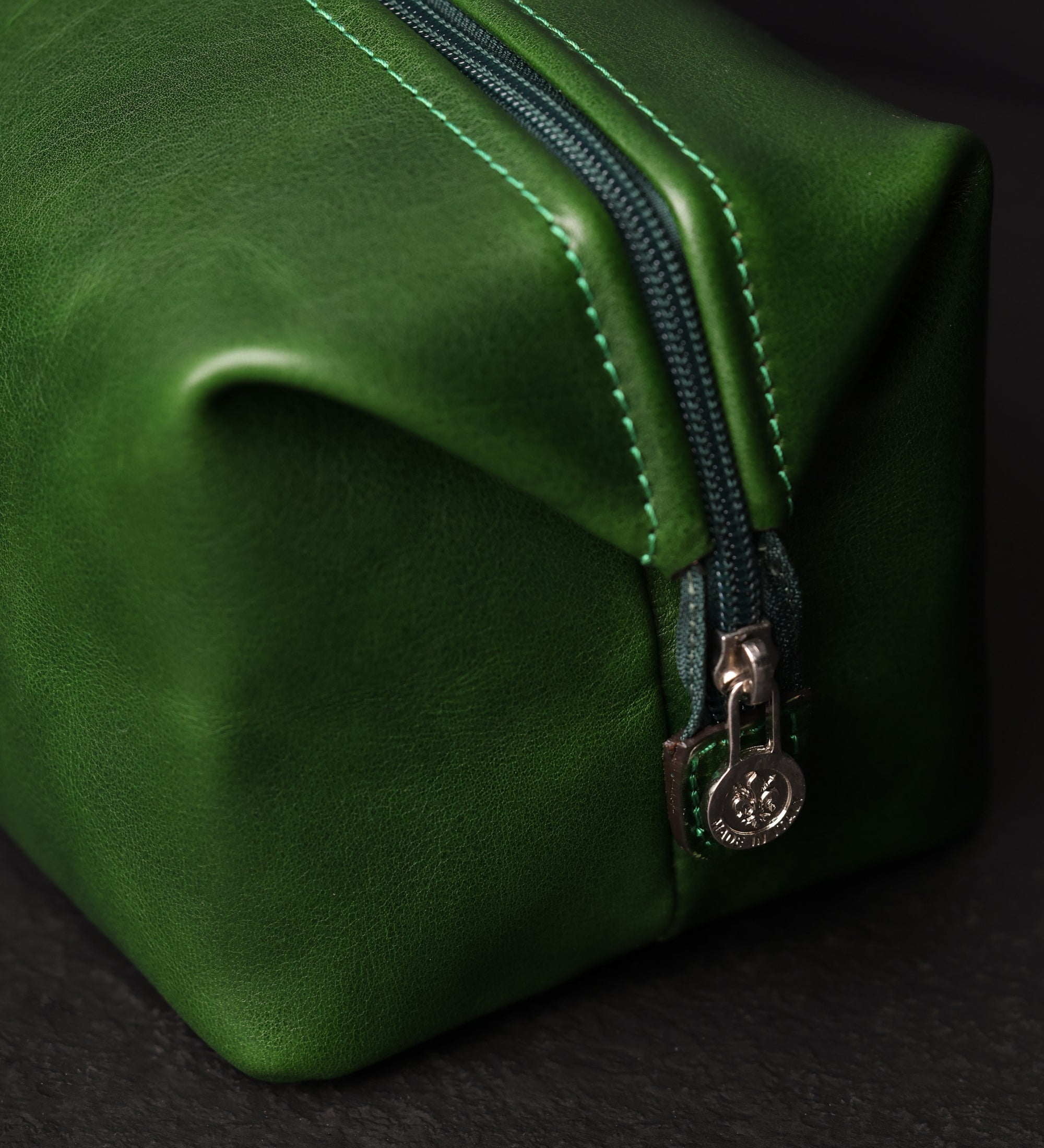 Trousse de toilette en cuir pour femme Four Past Midnight