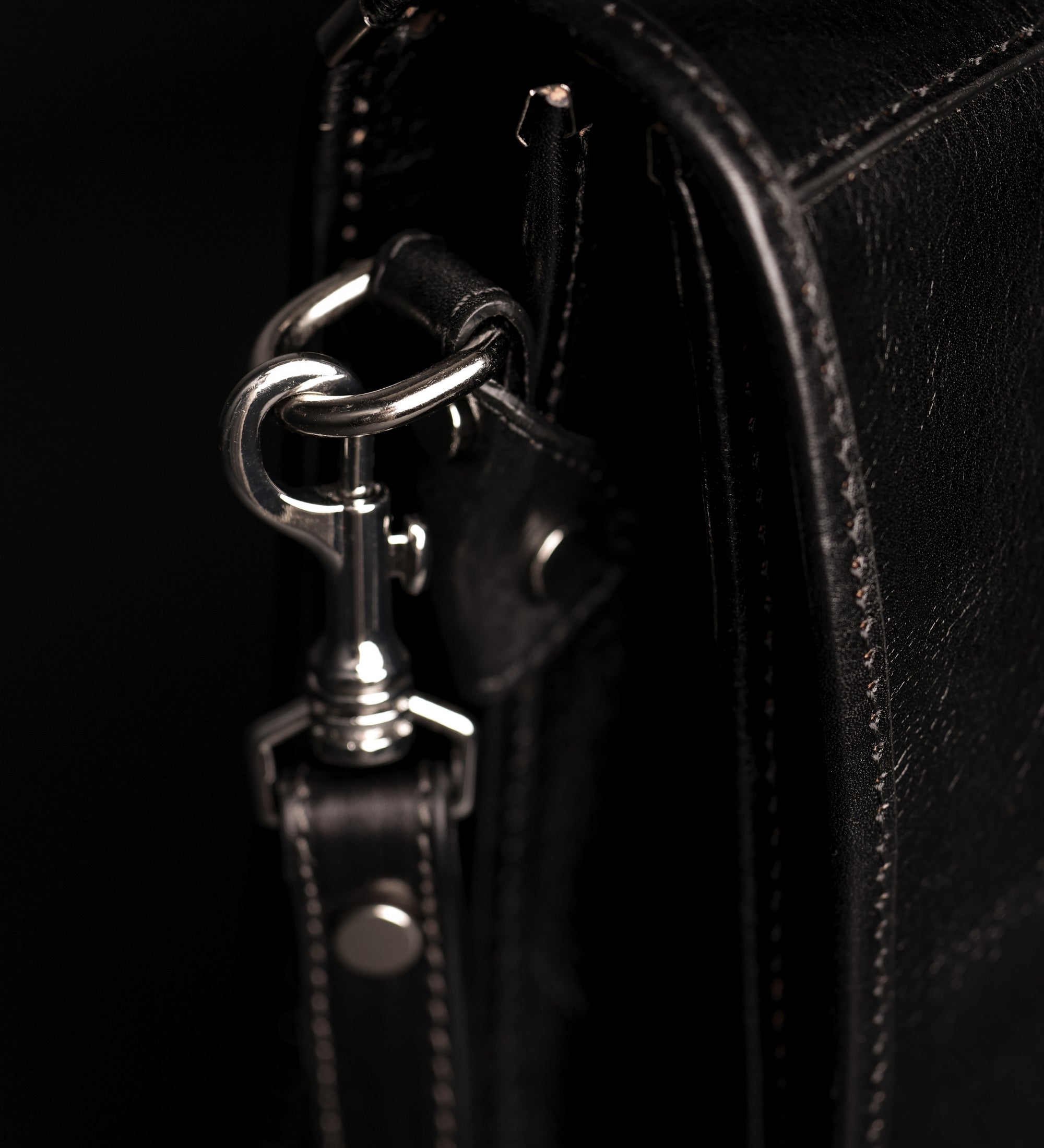 Sacoche pour ordinateur portable en cuir Illusions