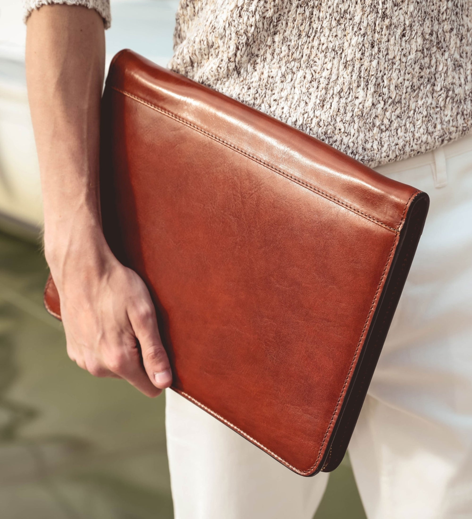 Porte-documents organiseur A4 en cuir Candide