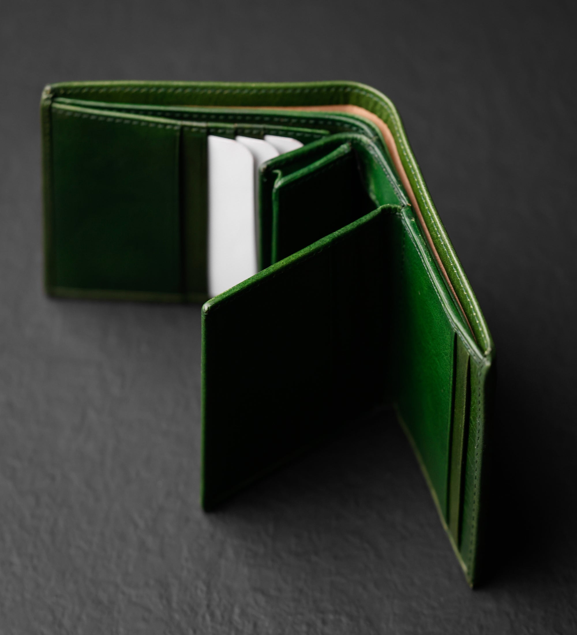 Portefeuille à deux volets en cuir Daniel