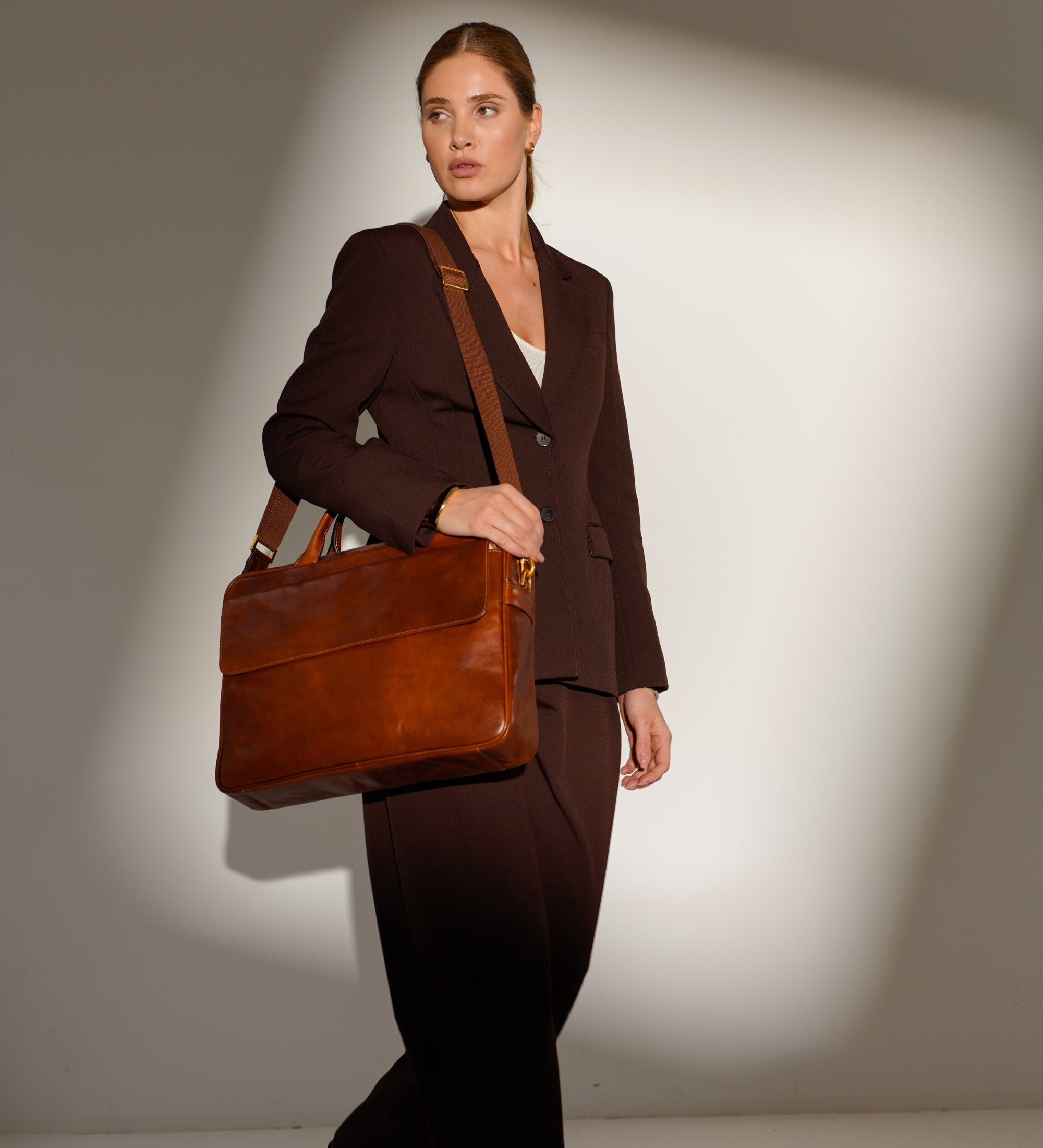 Sacoche pour ordinateur portable en cuir pour femme The Sheltering Sky