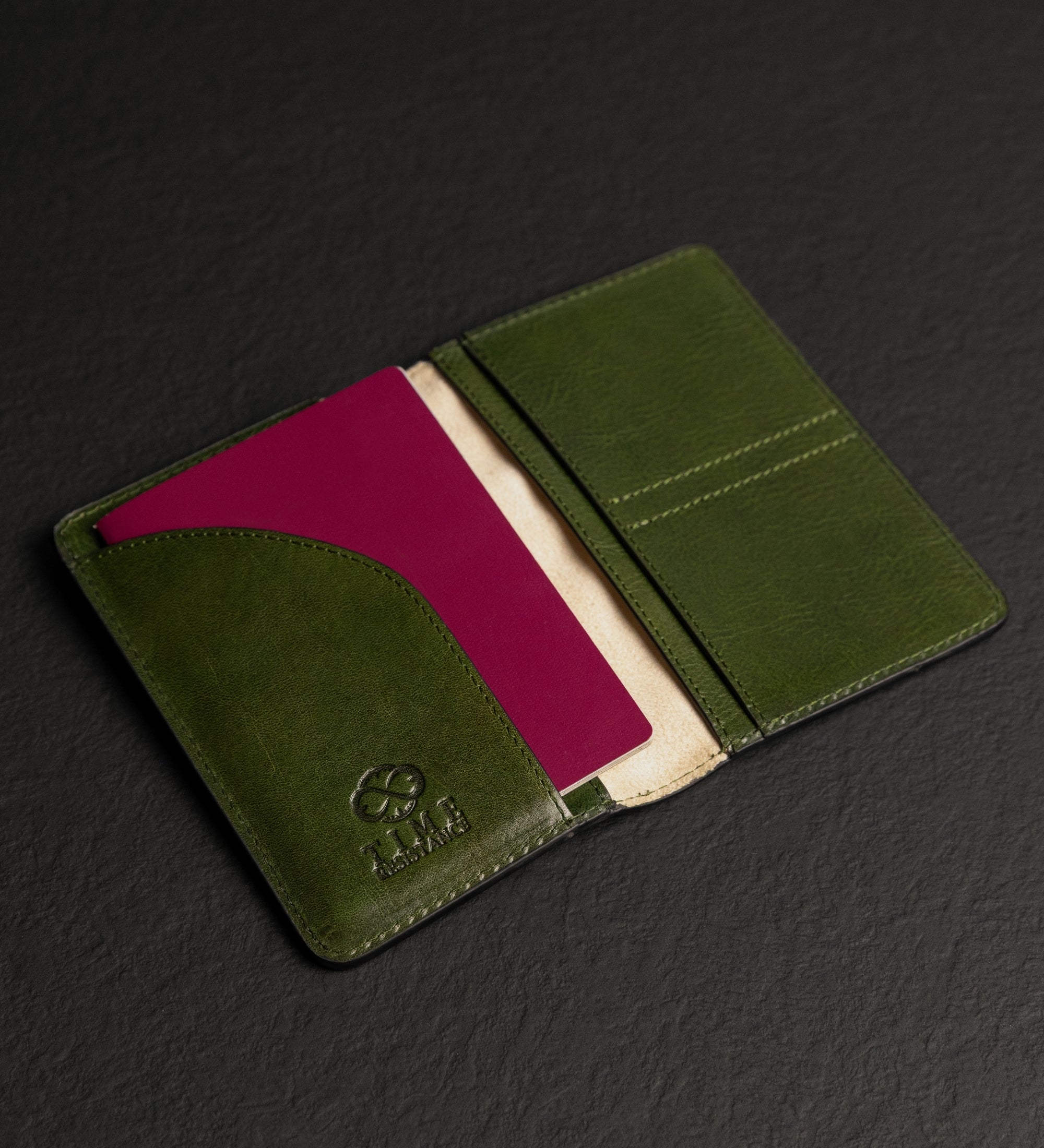 Petit porte-passeport en cuir Gulliver's Travels