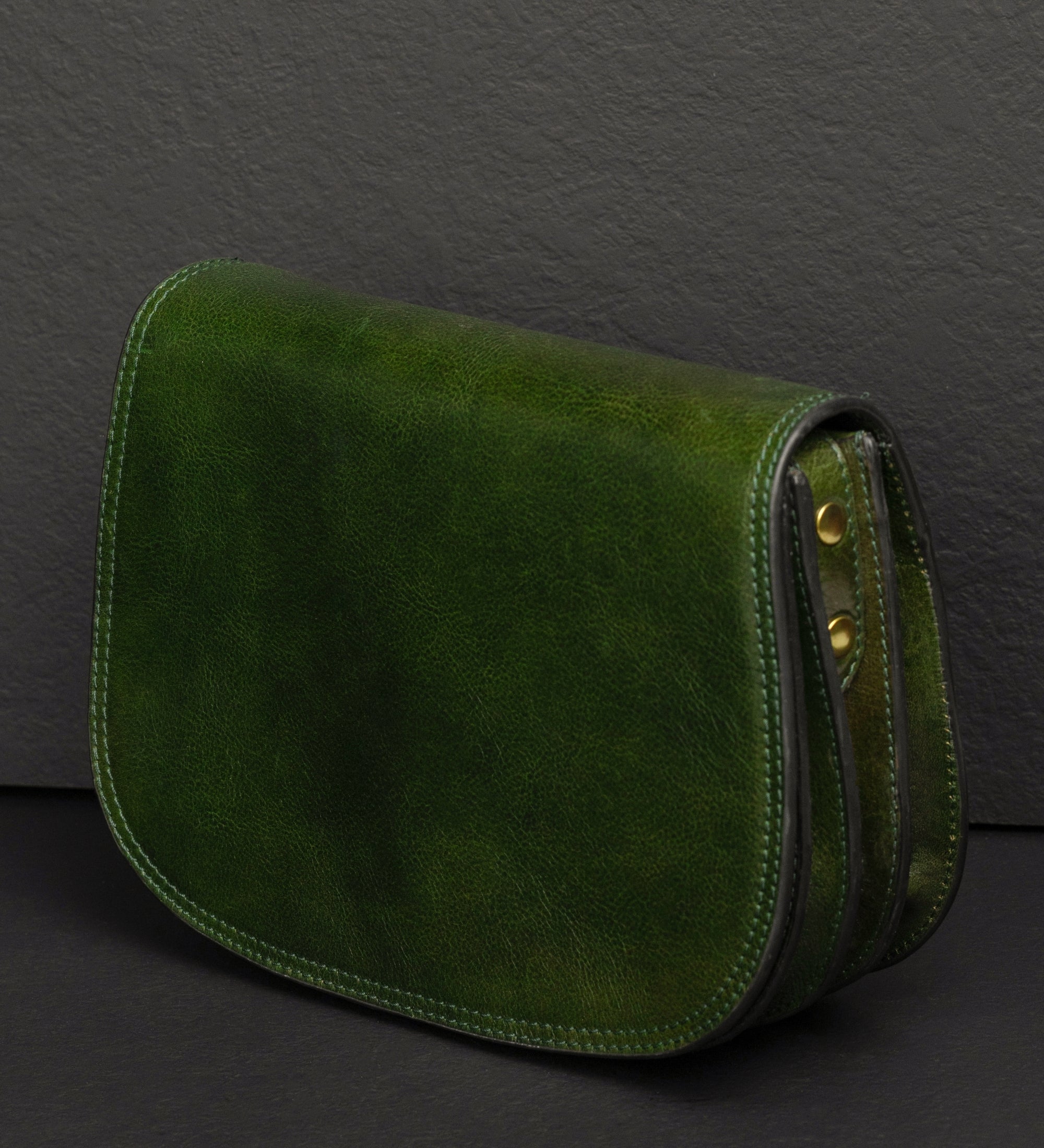 Sac à bandoulière selle en cuir pour femme Moonfleet