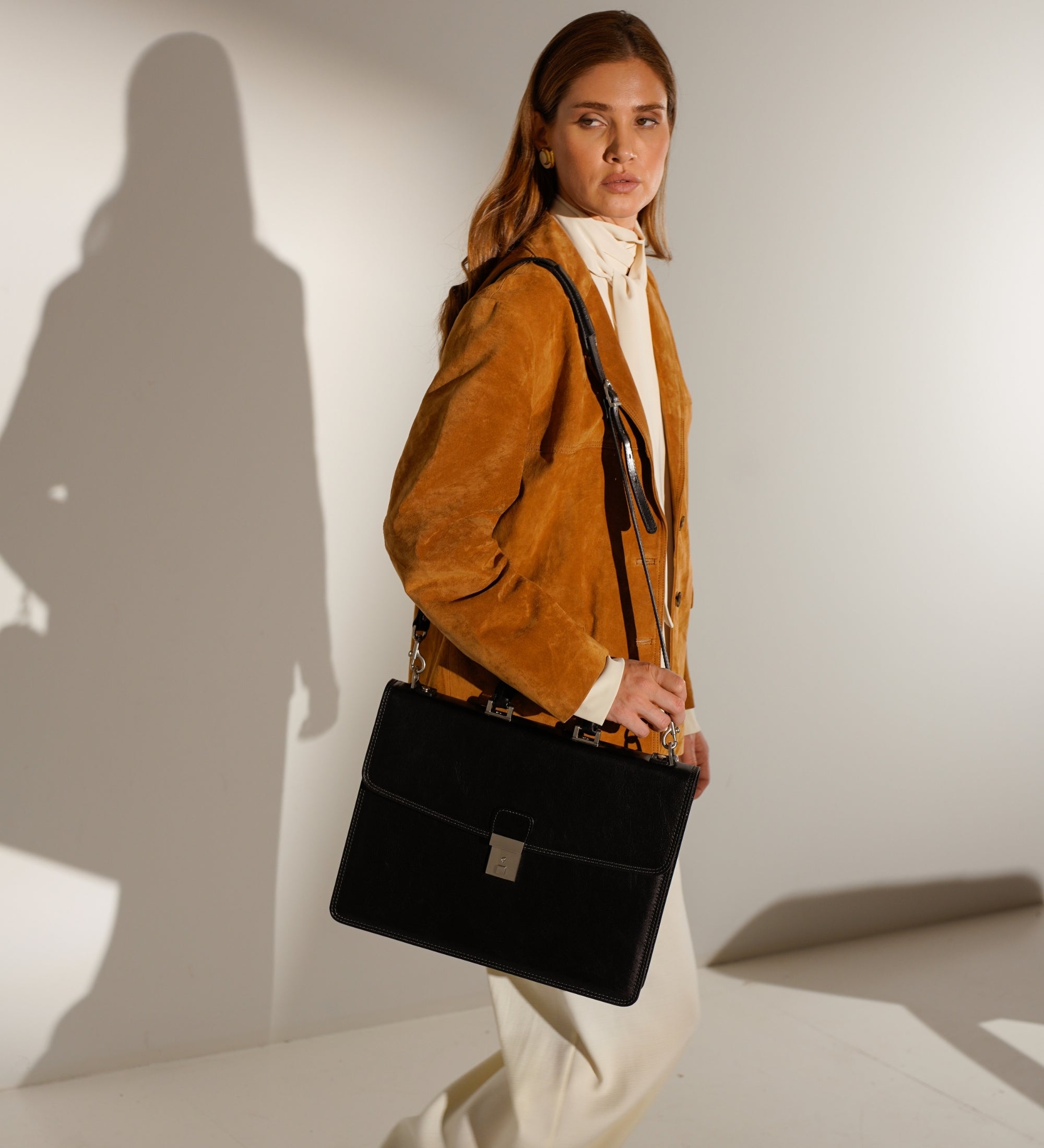 Mallette en cuir pour femme The Sound of the Mountain