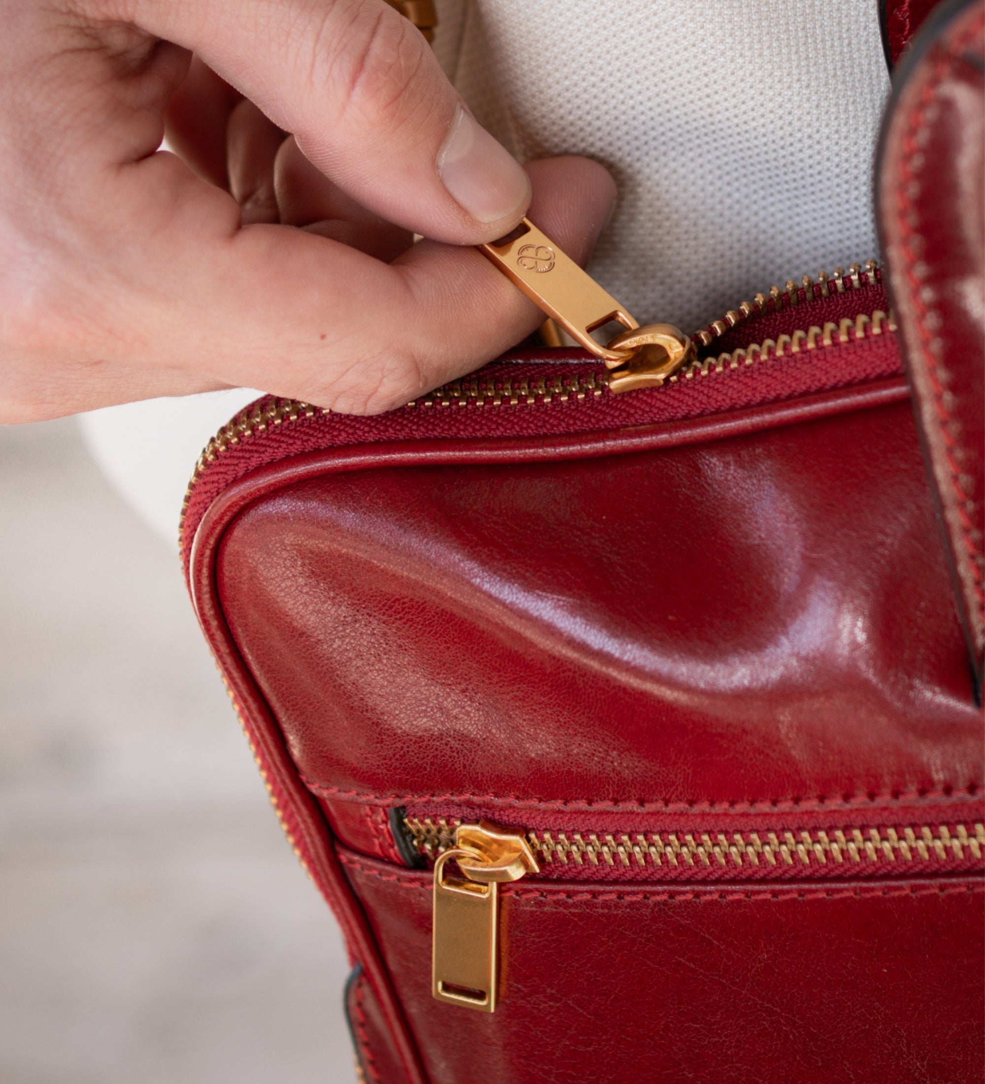 Sacoche pour ordinateur portable en cuir Brave New World