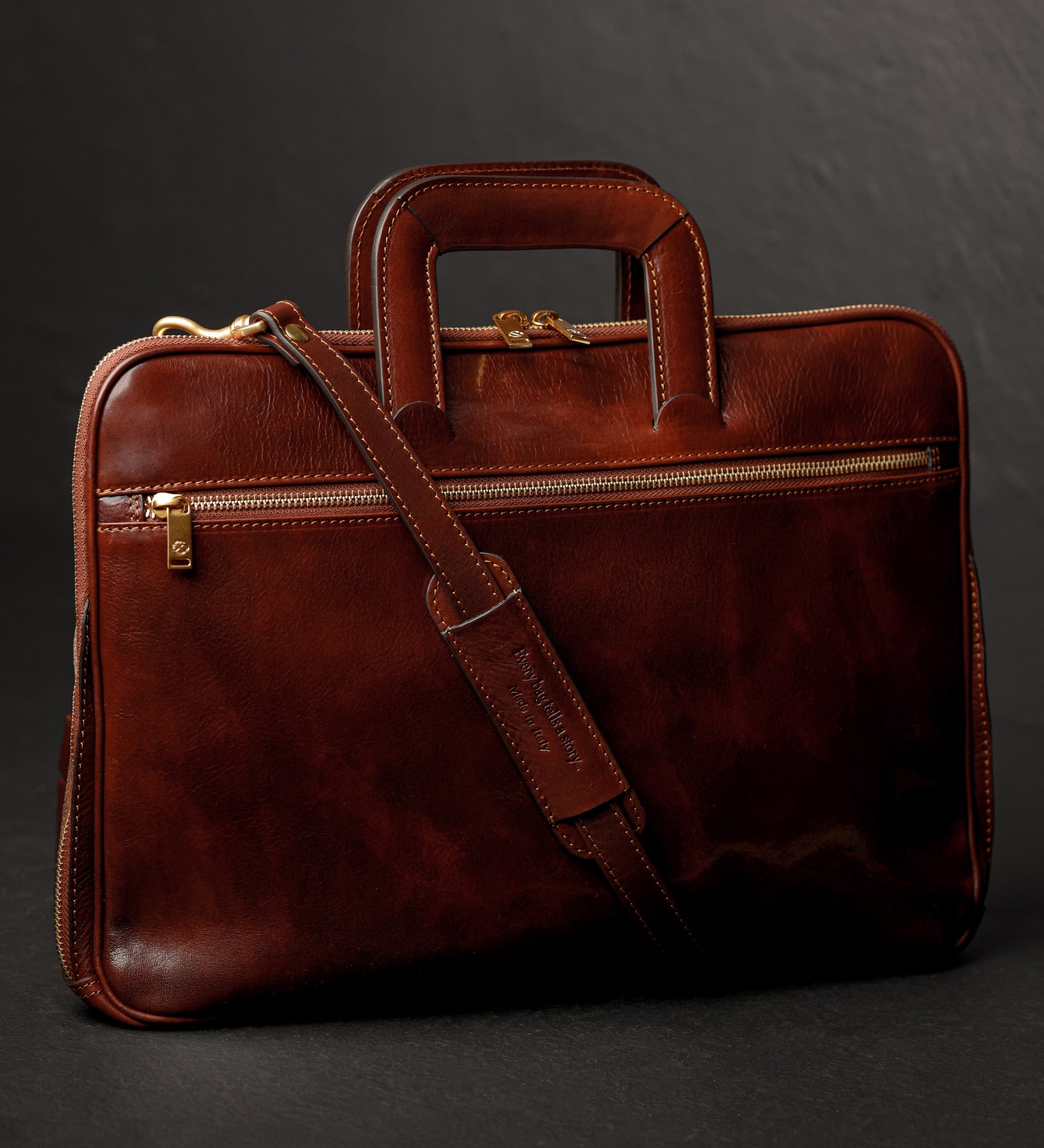 Sacoche pour ordinateur portable en cuir pour femme Brave New World